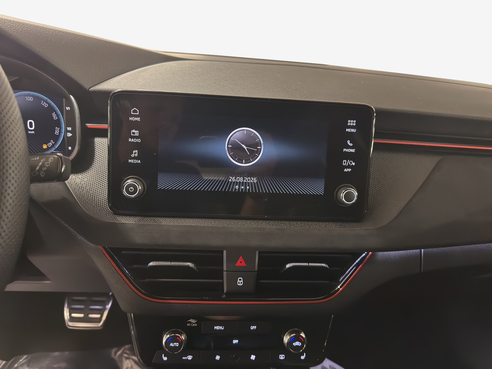 SKODA Kamiq 1.5 TSI Dynamic DSG-image-10