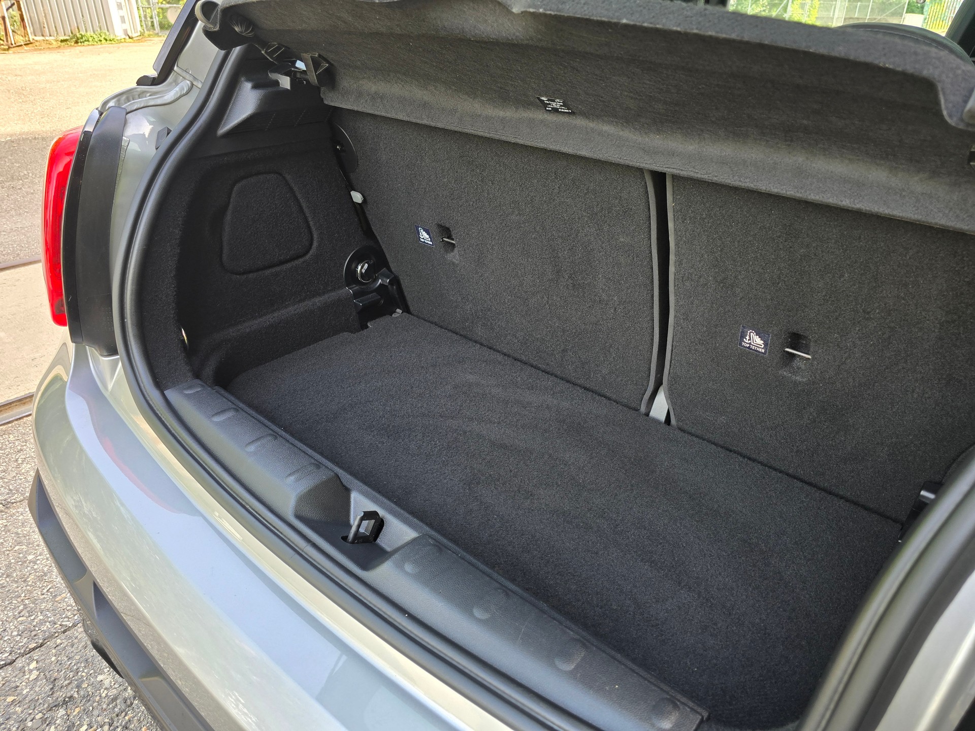 MINI Cooper John Cooper Works Steptronic-image-23