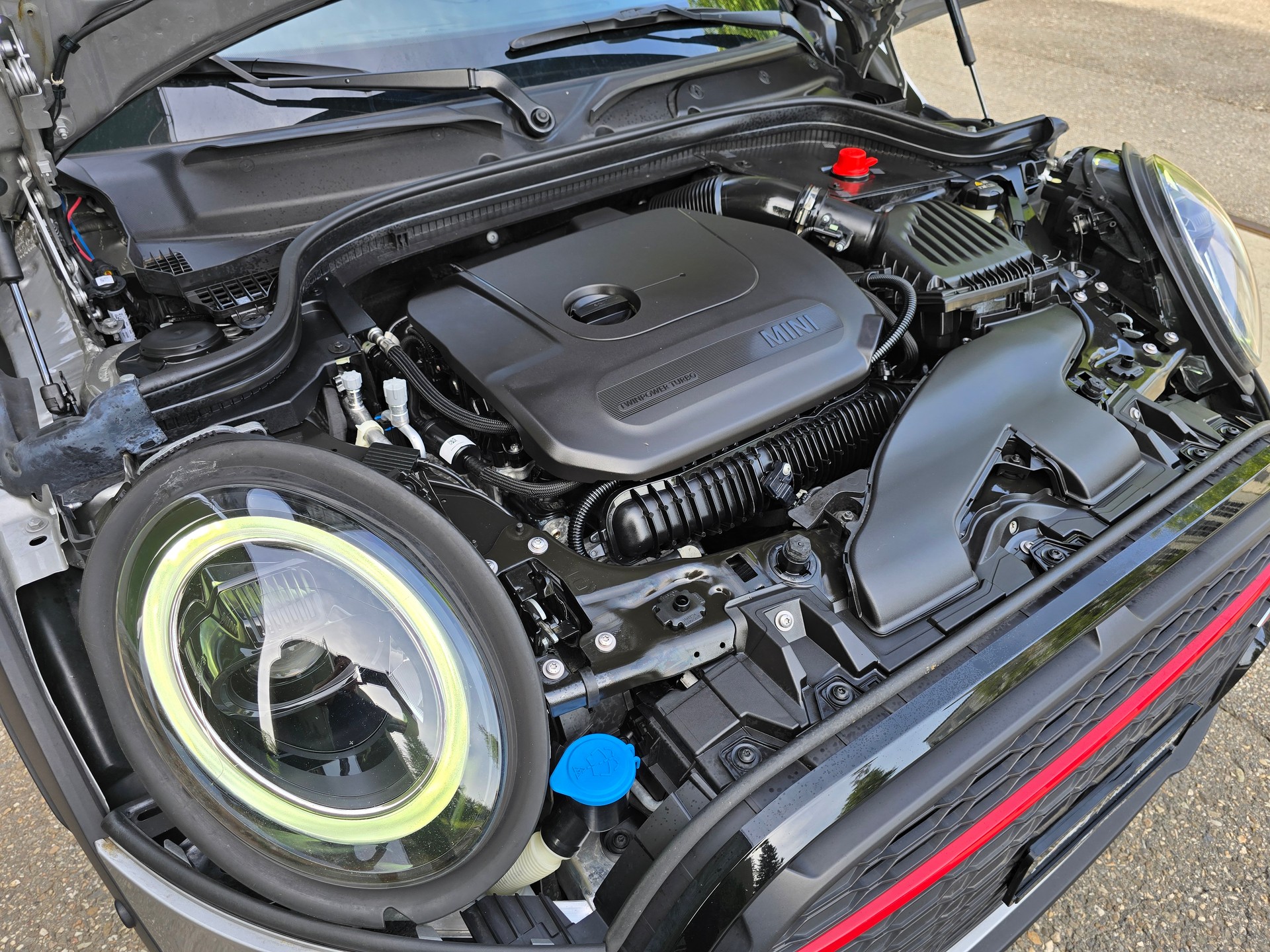 MINI Cooper John Cooper Works Steptronic-image-21