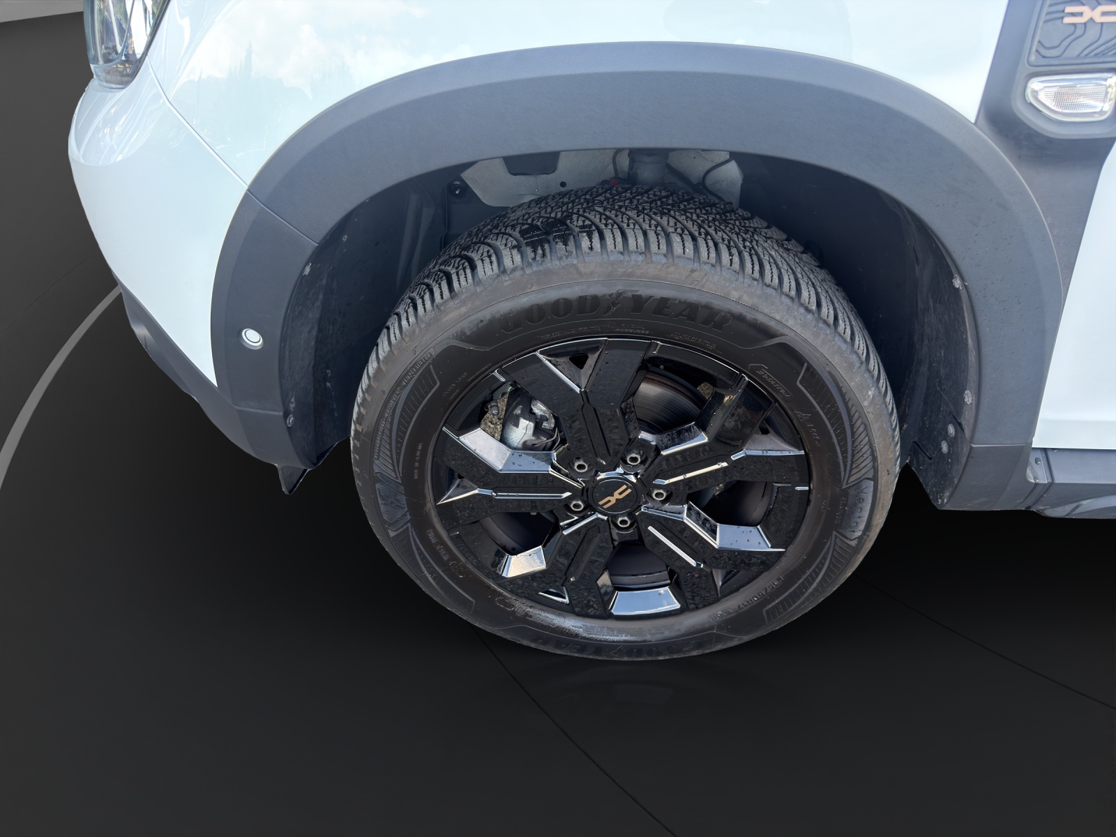 DACIA Duster 1.3 TCe 150 Extreme 4WD-image-8