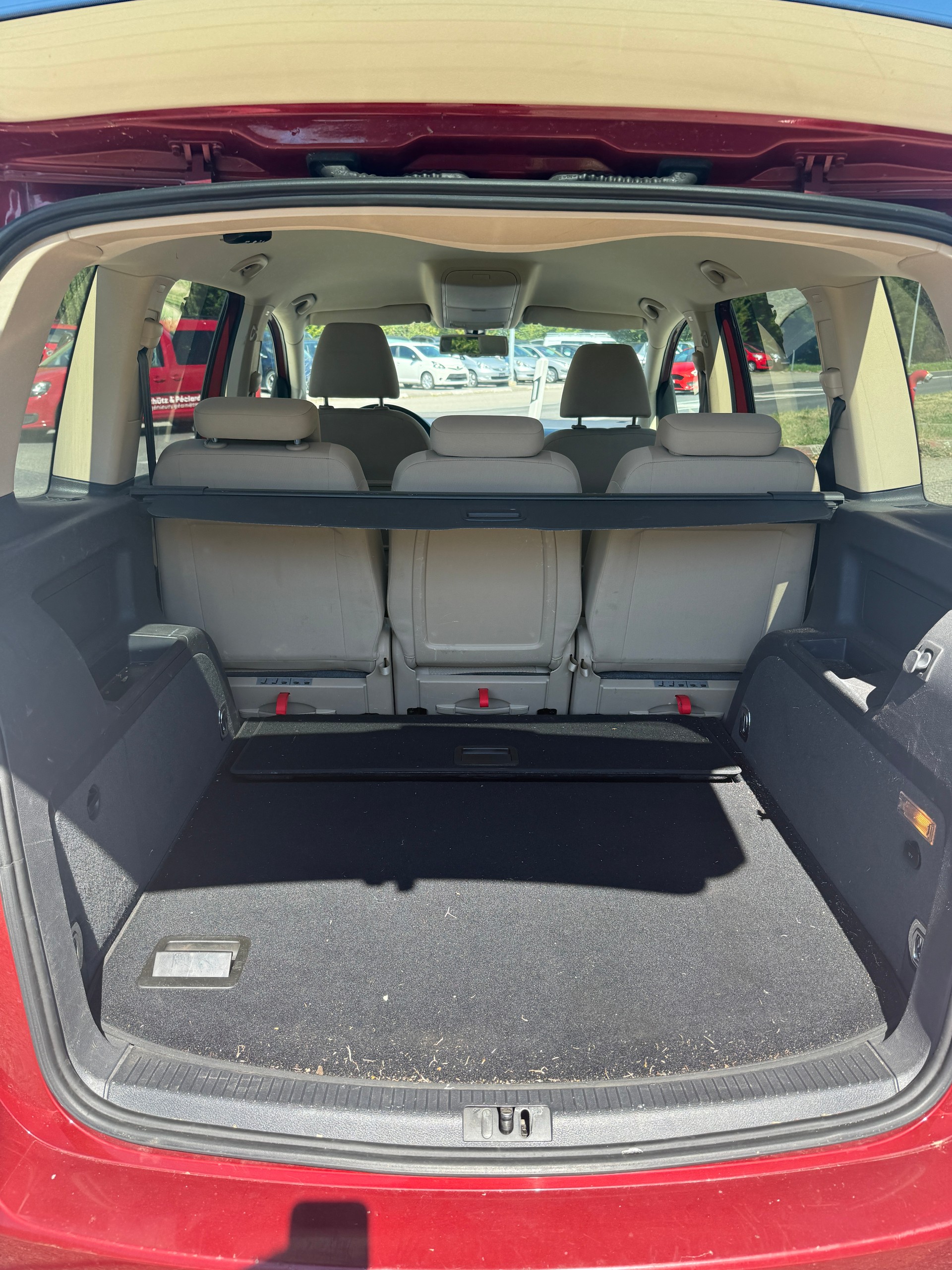 VW Touran 1.4 TSI Highline DSG-image-8