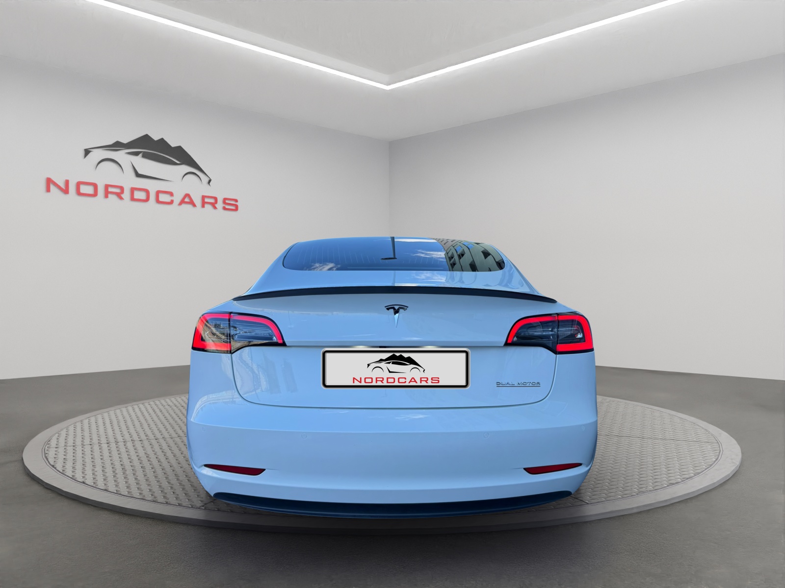 TESLA Model 3 Performance Dual Motor AWD-image-3
