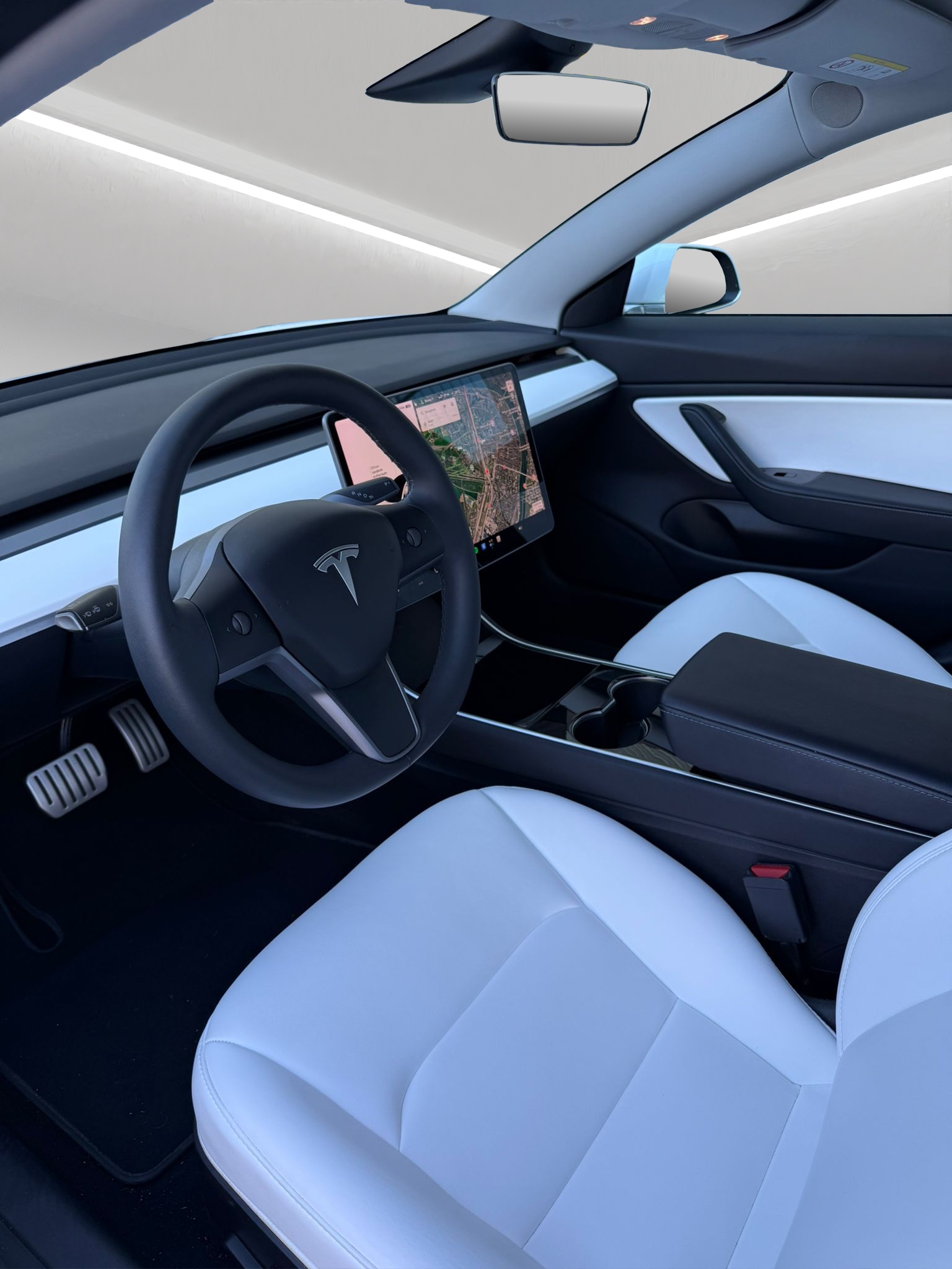 TESLA Model 3 Performance Dual Motor AWD-image-8
