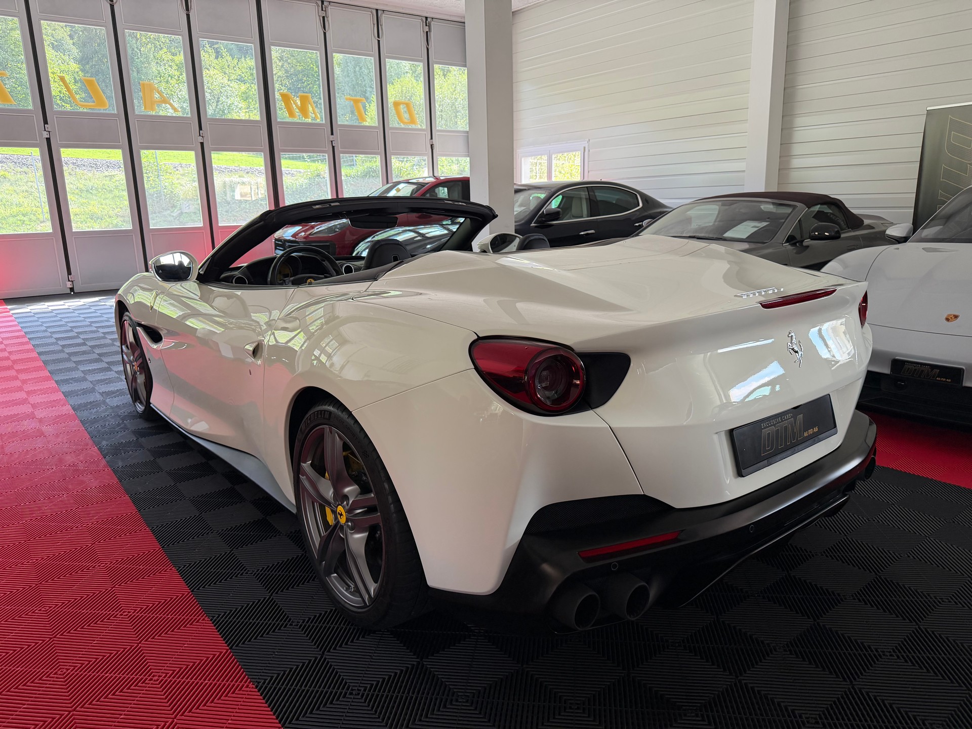FERRARI Portofino 3.9 V8 T-image-2