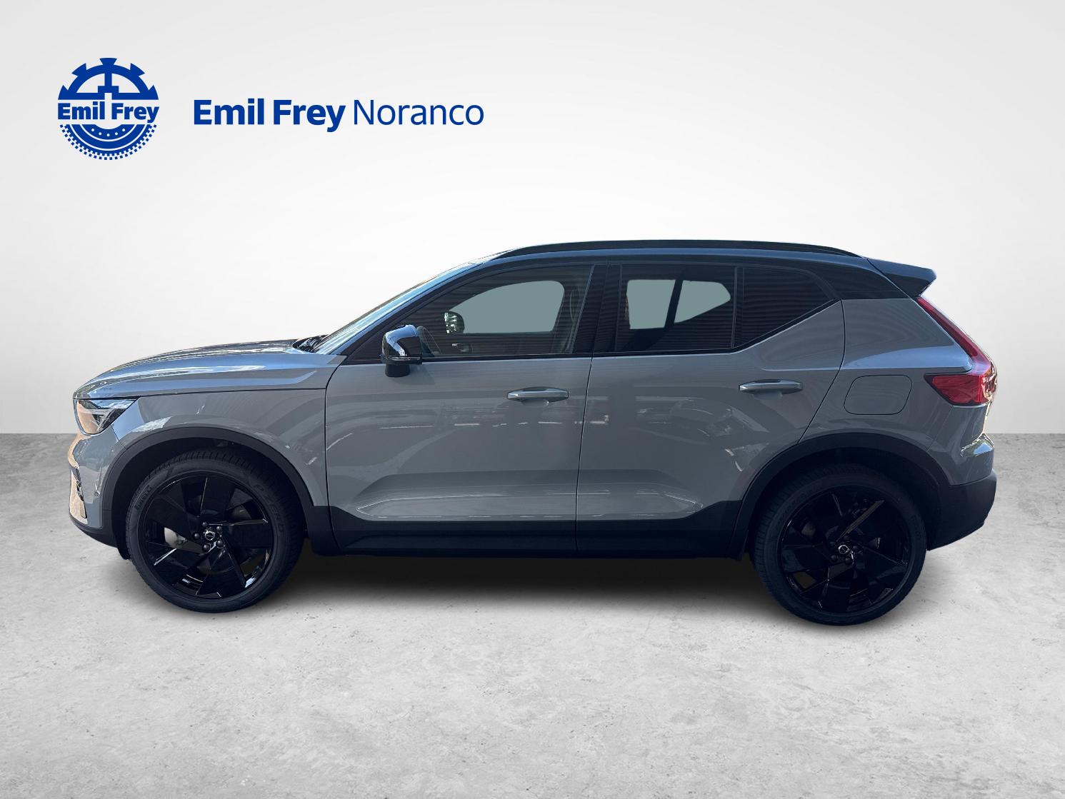 VOLVO EX40 Twin Black Edition AWD-image-1