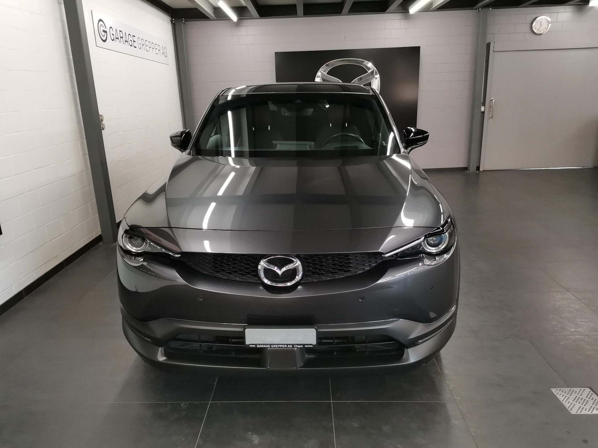 MAZDA MX-30 e-Skyactiv Revolution-image-1