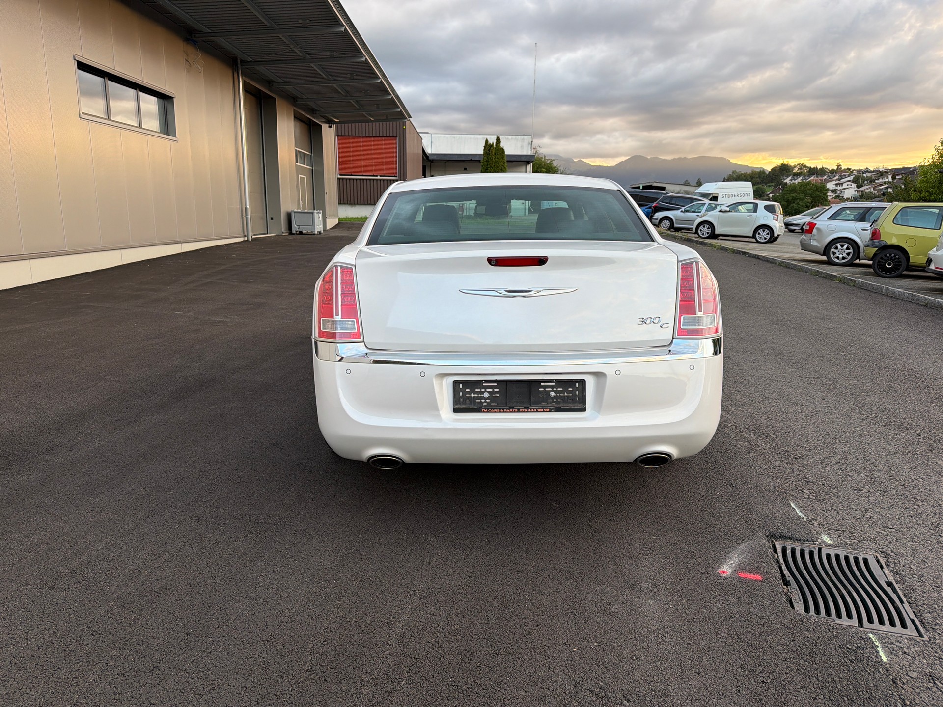 CHRYSLER 300C 5.7 HEMI V8 Signature Series-image-3
