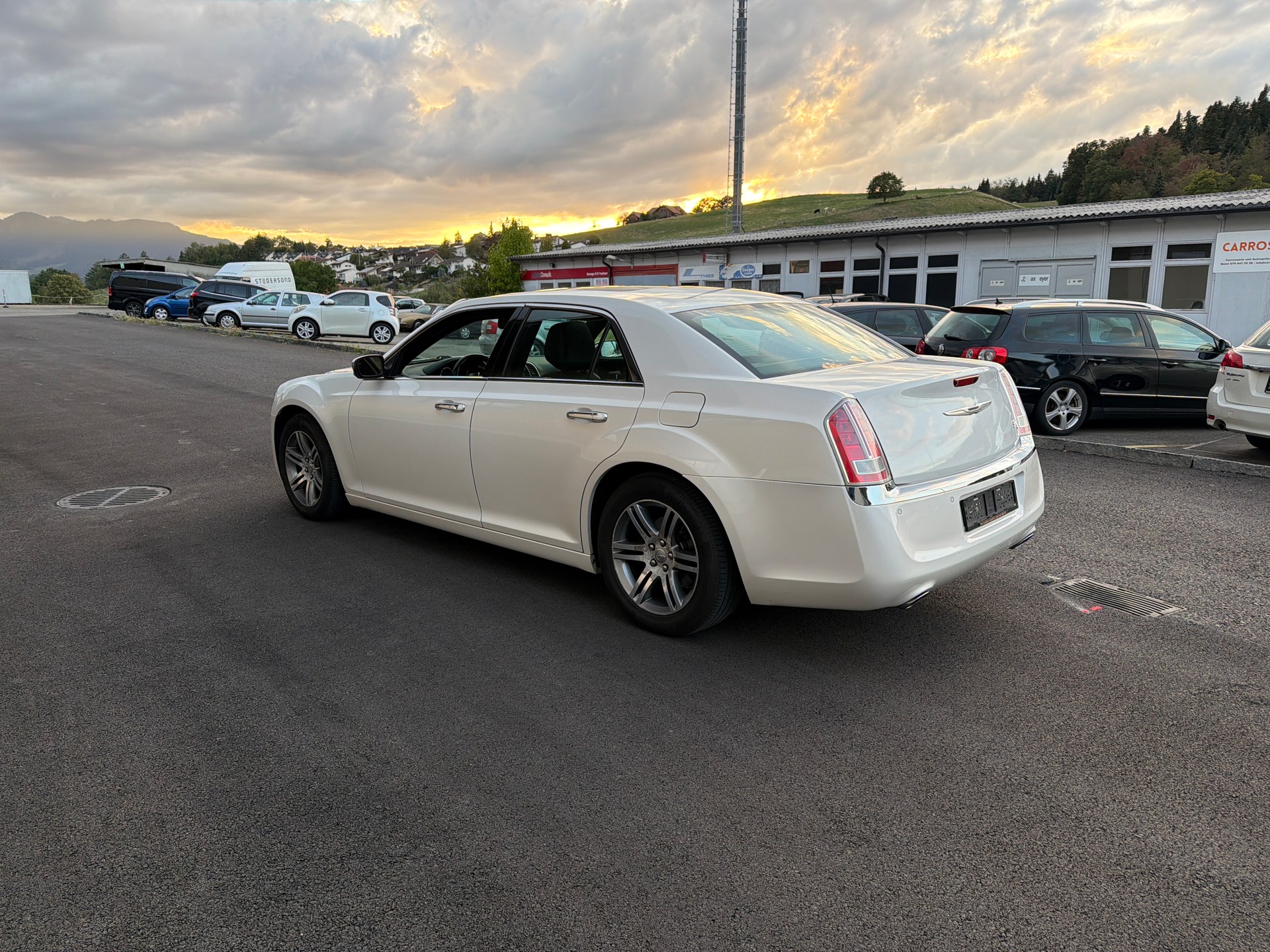 CHRYSLER 300C 5.7 HEMI V8 Signature Series-image-2