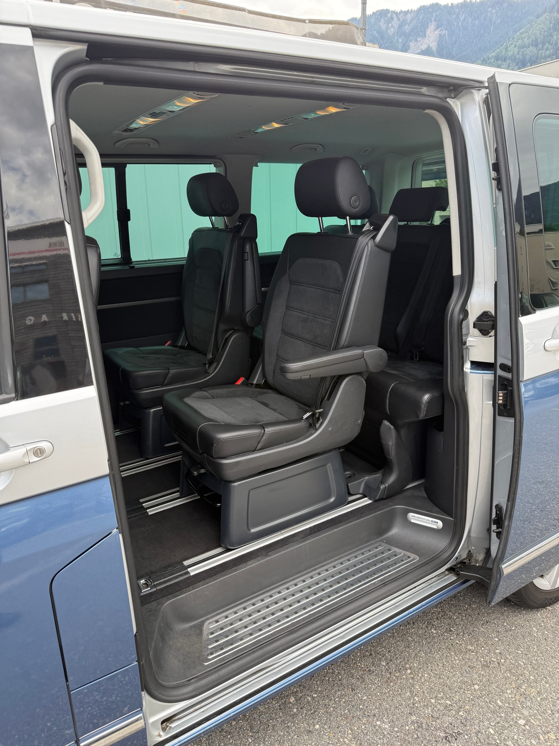 VW T6 Multivan 2.0 Bi-TDI Comfortline 4Motion DSG-image-14