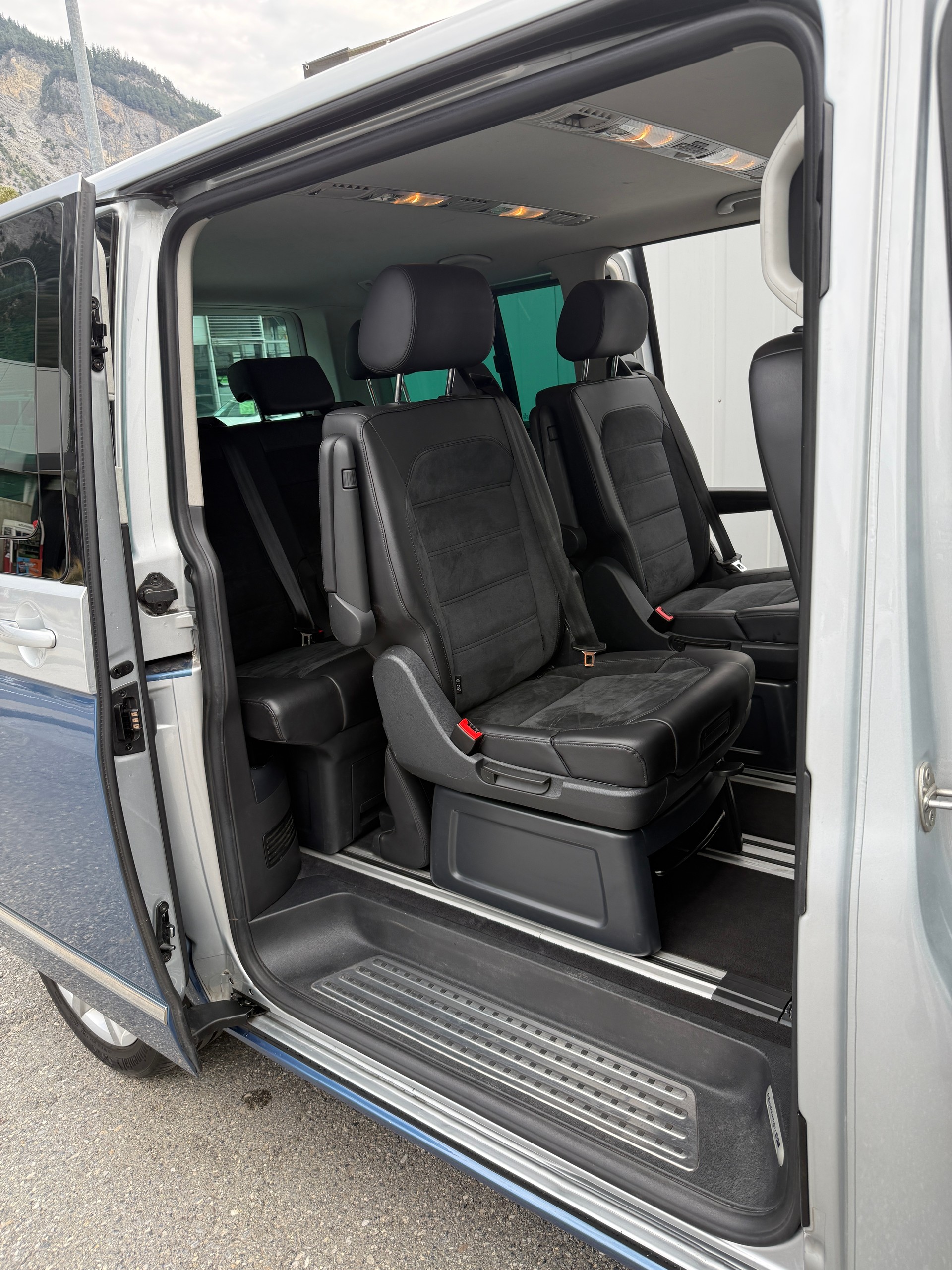 VW T6 Multivan 2.0 Bi-TDI Comfortline 4Motion DSG-image-13