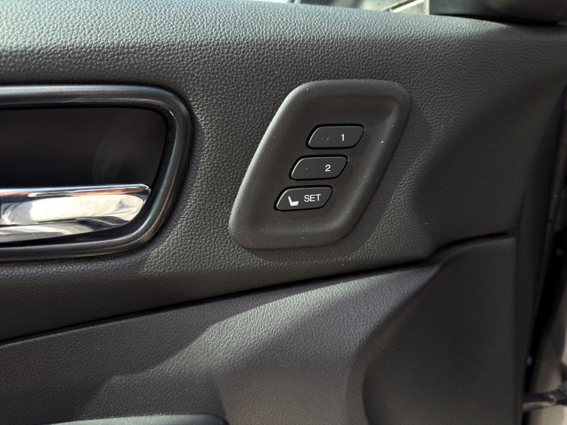 HONDA CR-V 1.6 i-DTEC Executive 4WD-image-28