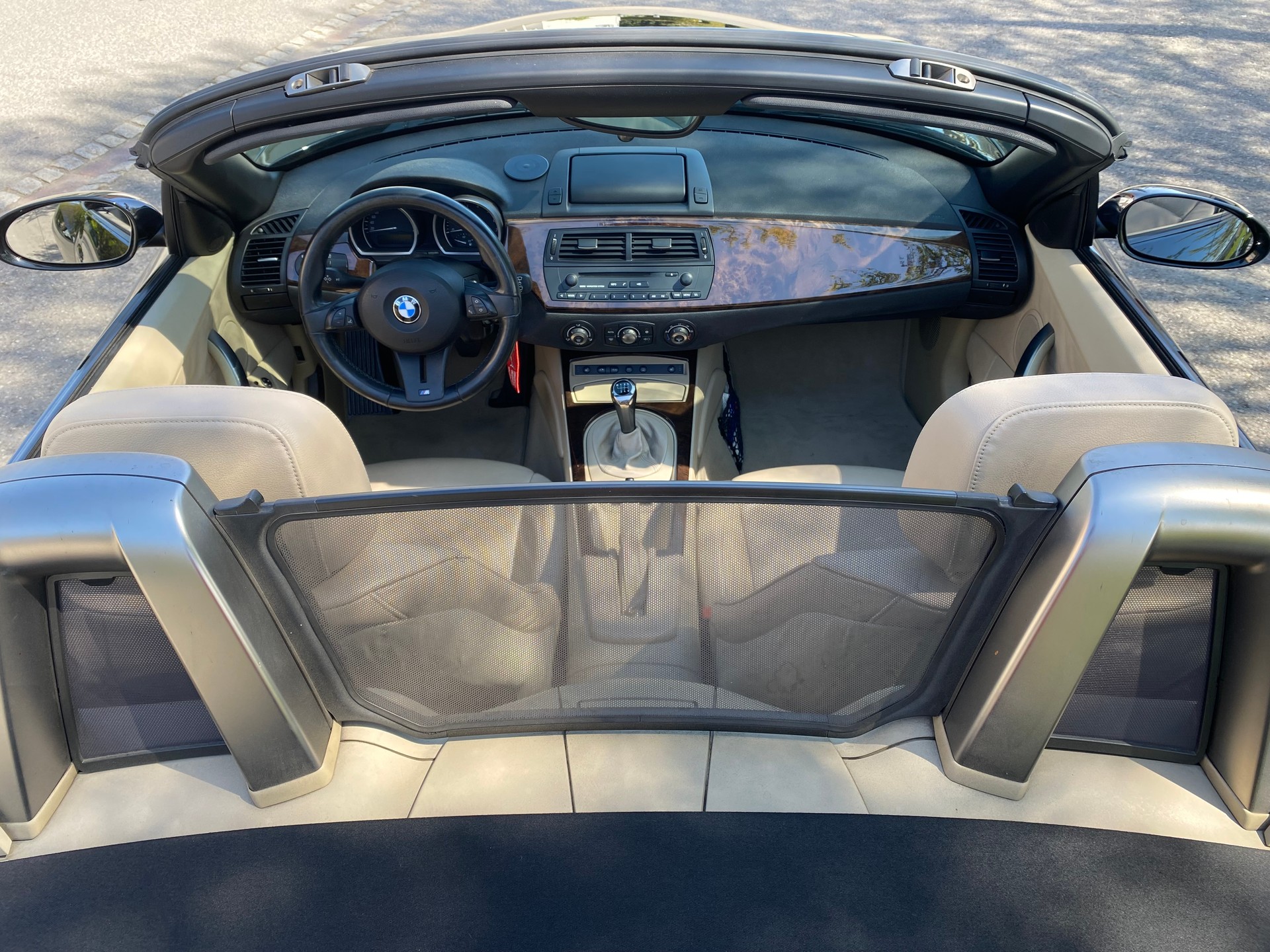 BMW 2.5i-image-1