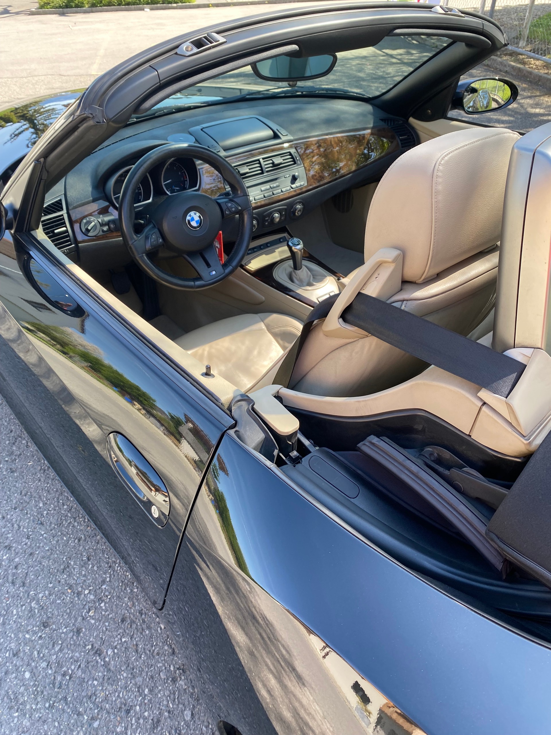 BMW 2.5i-image-4