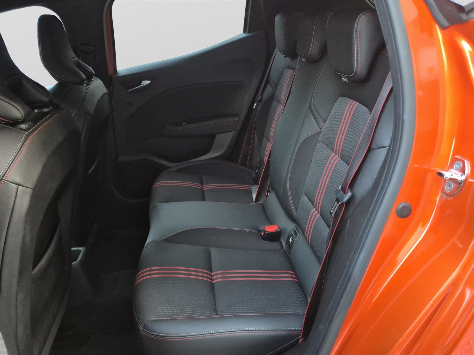 RENAULT Clio 1.3 R.S. Line EDC-image-12