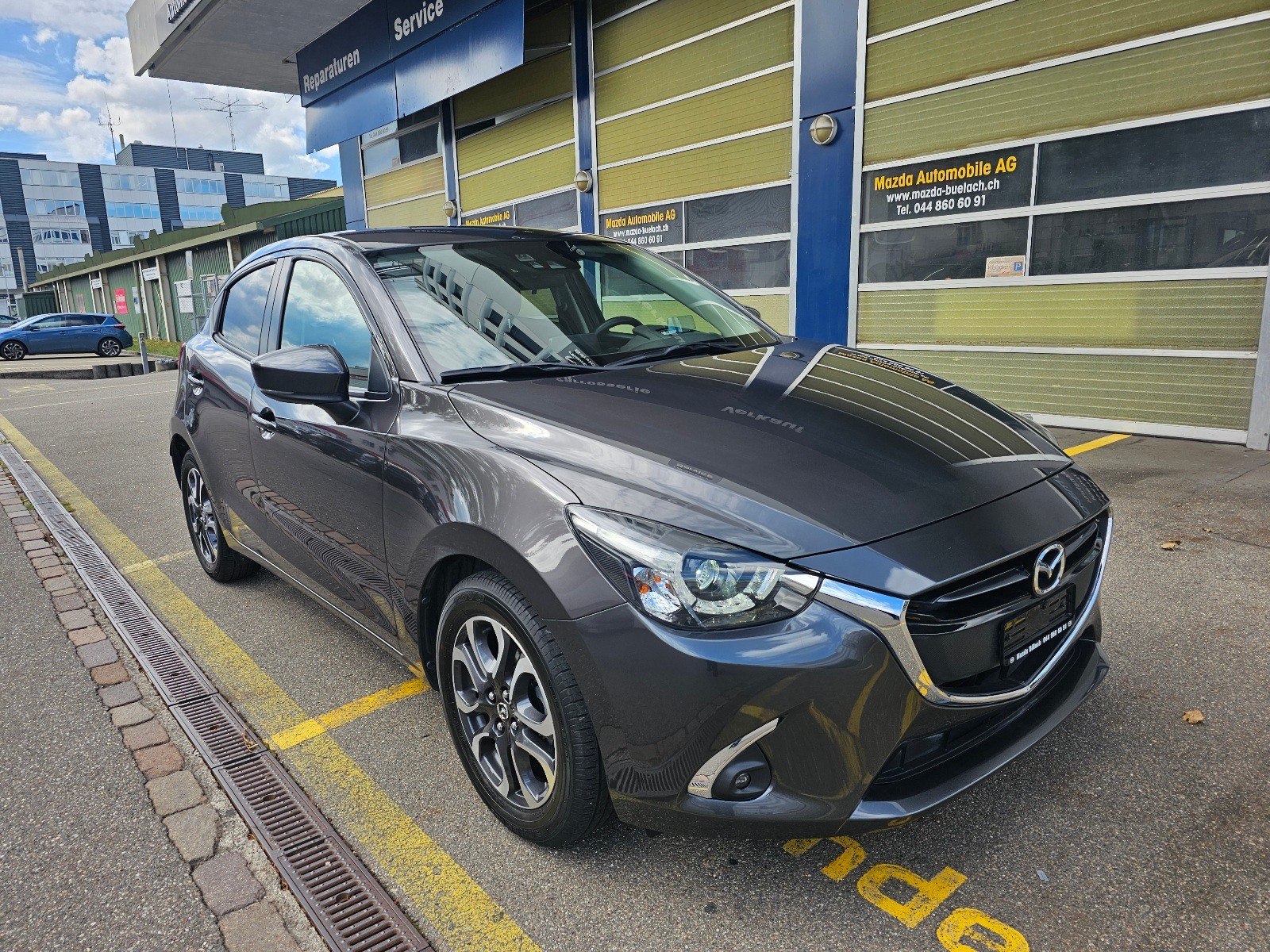 MAZDA 2 1.5 90 Revolution-image-2