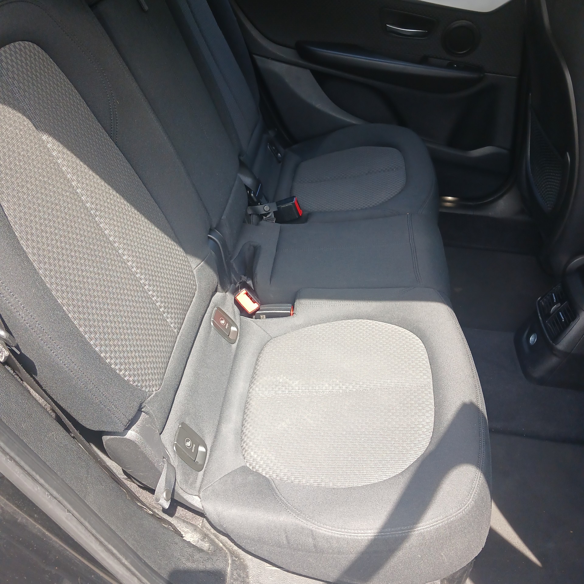 BMW 216d-image-10