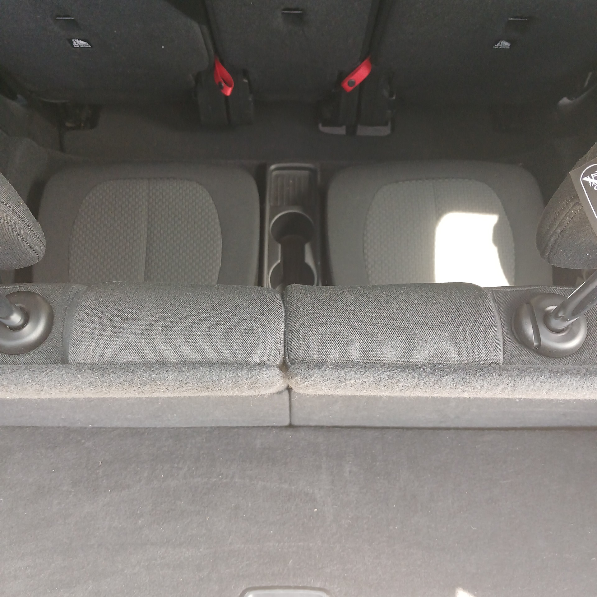 BMW 216d-image-9
