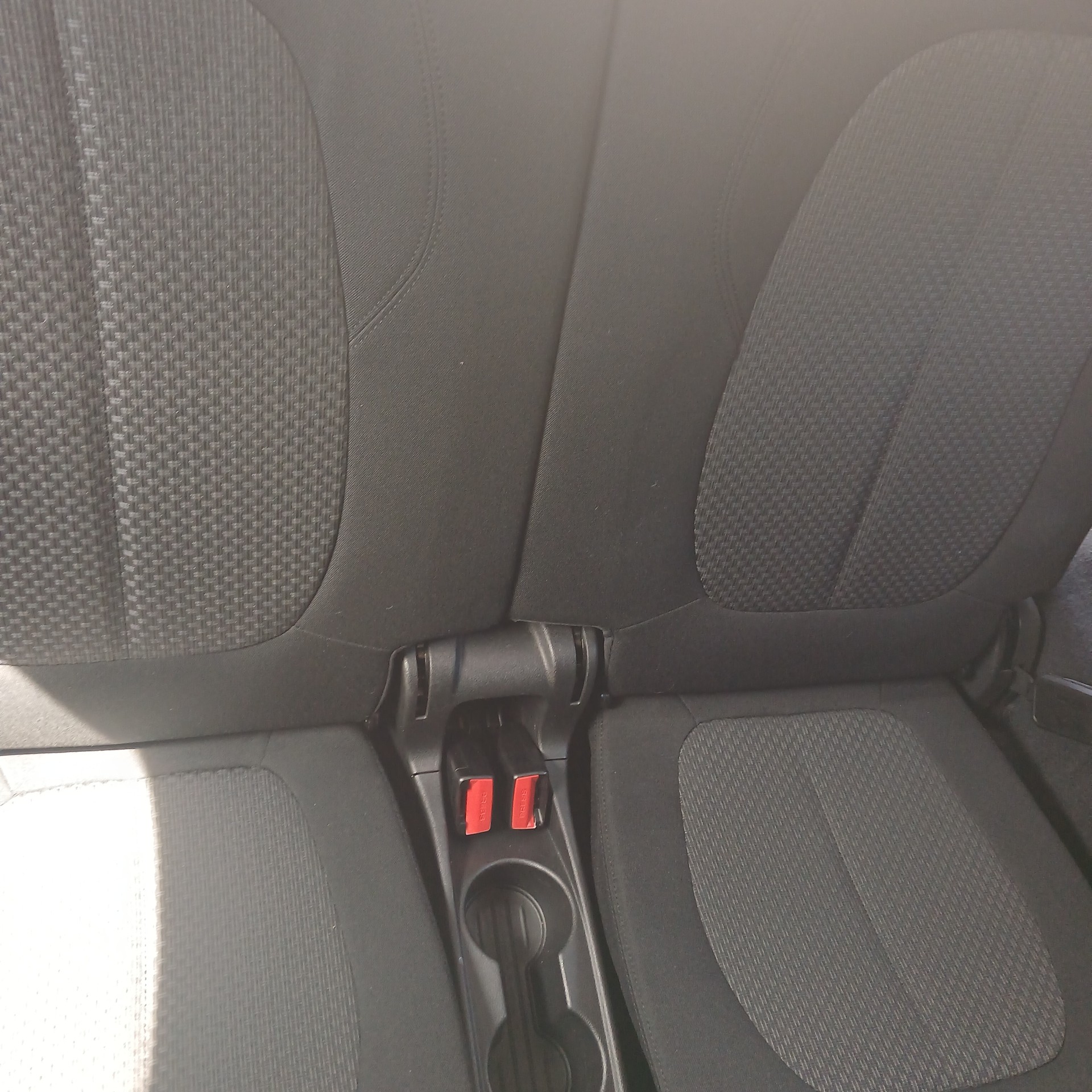 BMW 216d-image-12