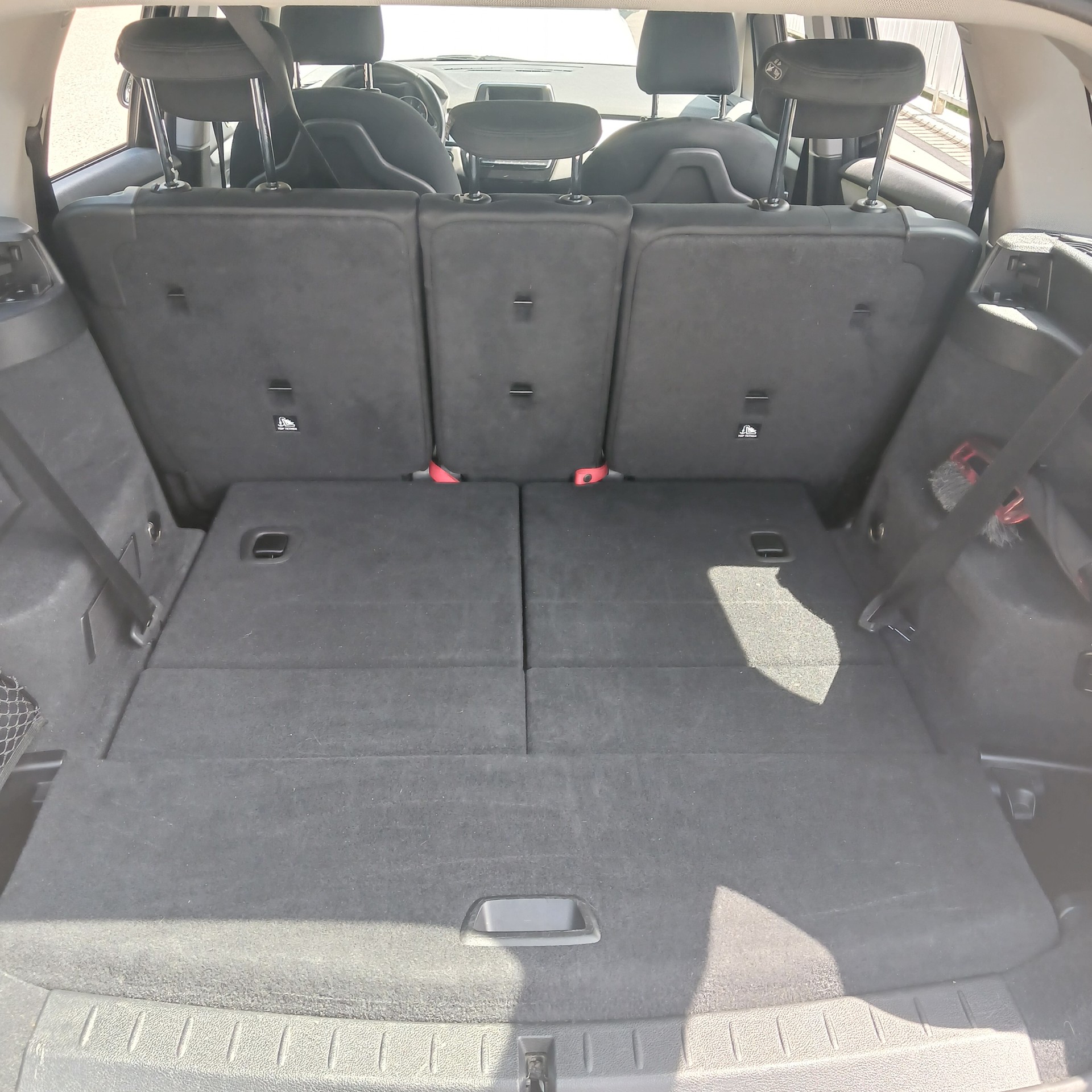 BMW 216d-image-15