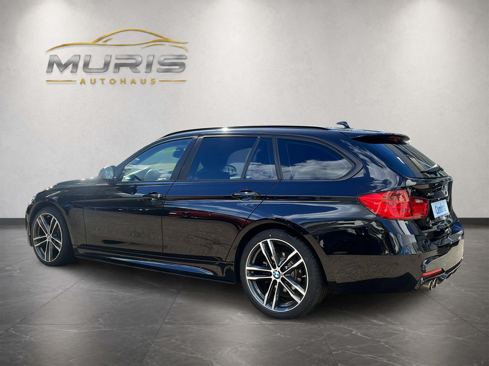 BMW 320d xDrive Touring Sport Line Steptronic | Adaptives M Fahrwerk | Sitzheizung | Xenon | DAB+-image-2