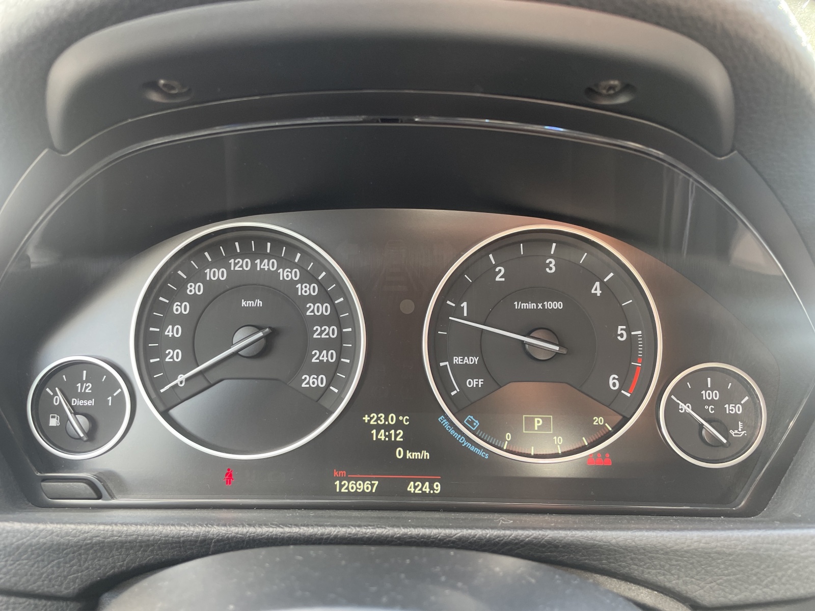 BMW 320d xDrive Touring Sport Line Steptronic | Adaptives M Fahrwerk | Sitzheizung | Xenon | DAB+-image-17