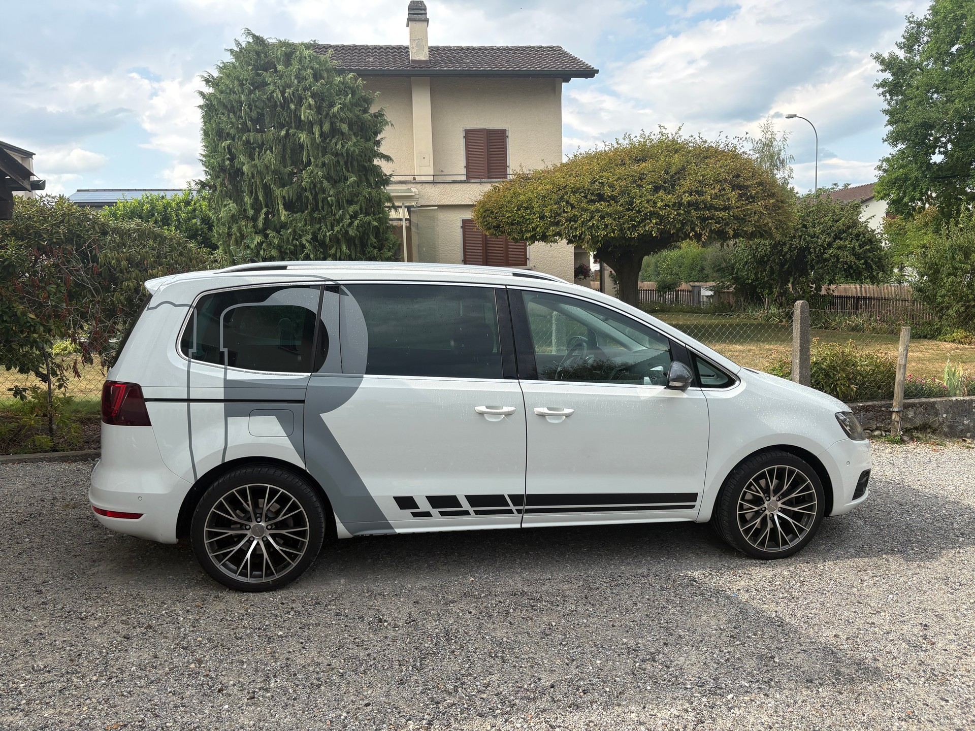 SEAT Alhambra Fr Line 4x4 2.0-image-0