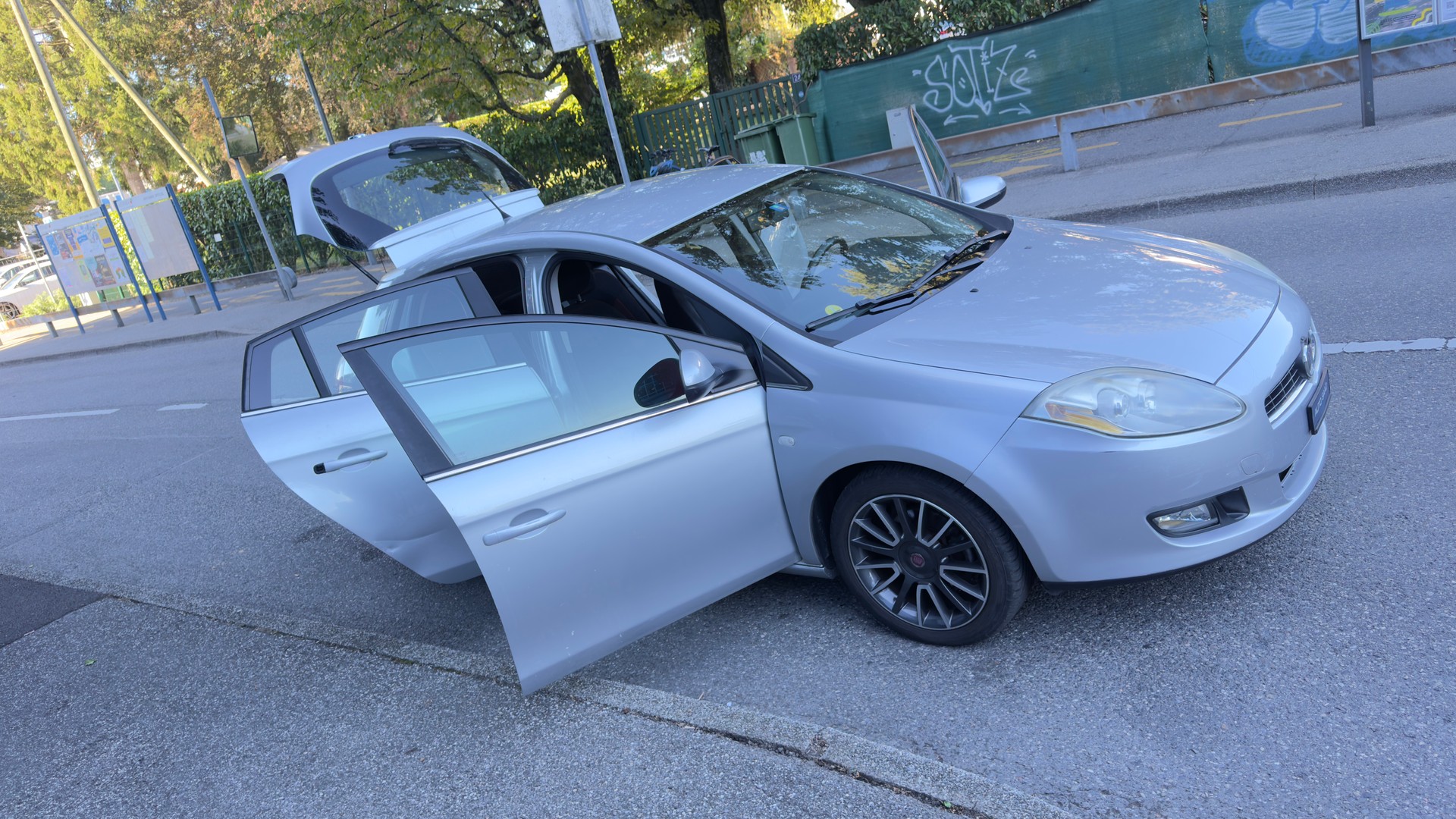 FIAT Bravo 1.4 16V Turbo Emotion-image-13