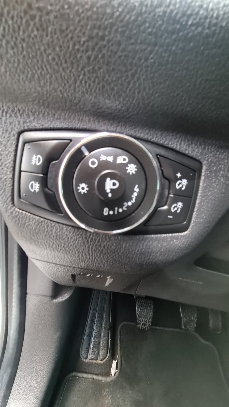 FORD Tourneo Courier 1.0 SCTi Trend ** Sitzheizung ** Parkhilfe ** Klimaanlage ** Frisch Ab MFK & Service **-image-11
