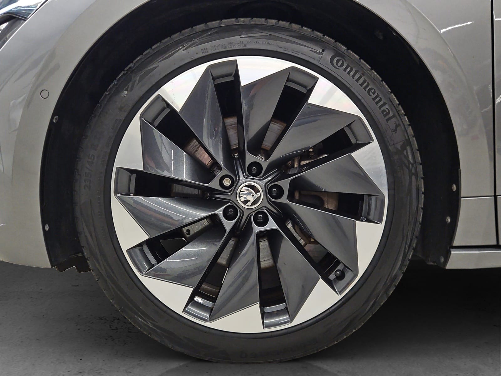 SKODA Skoda Enyaq SportLine 80x-image-5