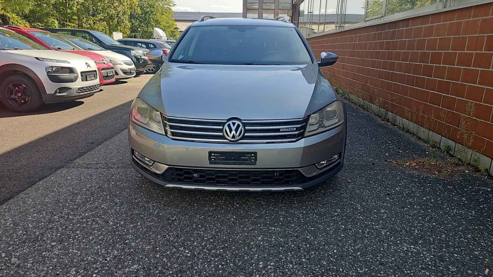 VW Passat Alltrack 2.0 TSI 4Motion DSG-image-0