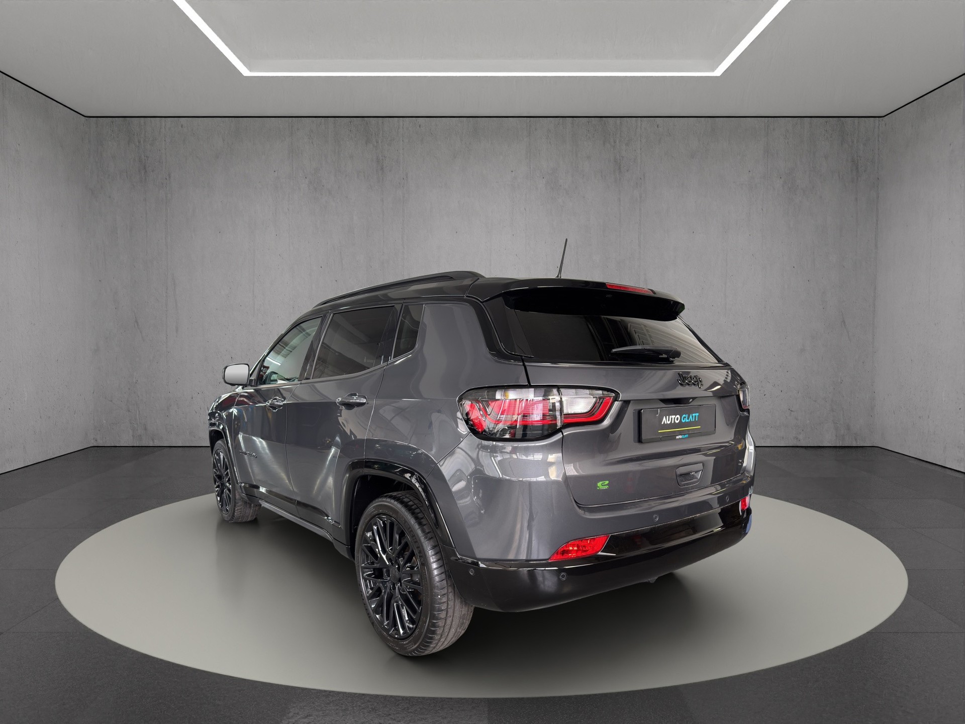 JEEP Compass 4x2 1.5 T MHEV Limited S "AHK-Leder-360°-Alpine Audio-19"Alu"-image-4