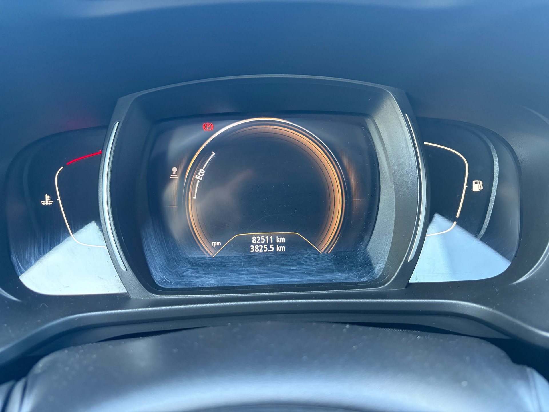 RENAULT Kadjar 1.6 dCi S-Edition 4x4-image-12