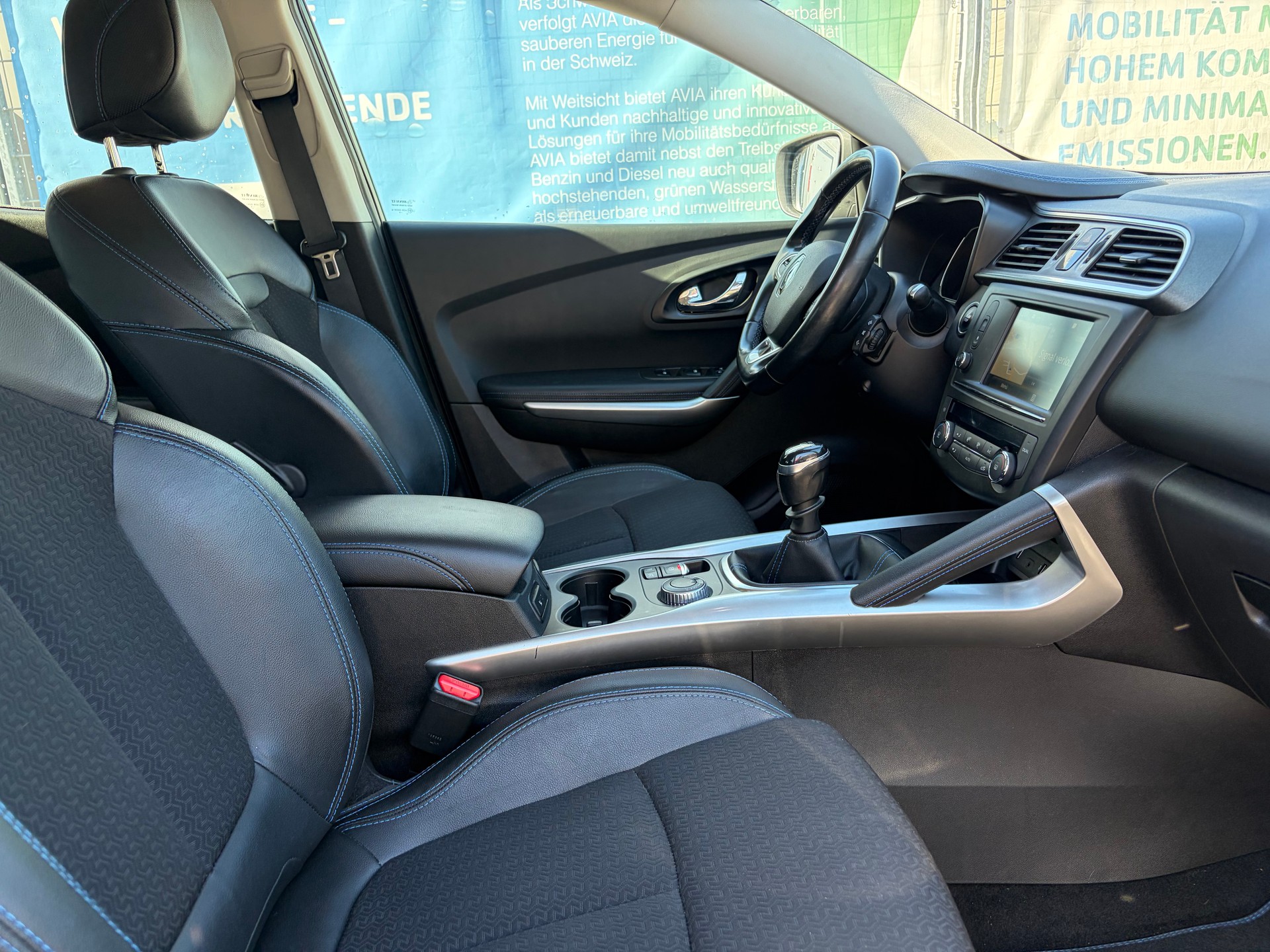 RENAULT Kadjar 1.6 dCi S-Edition 4x4-image-9