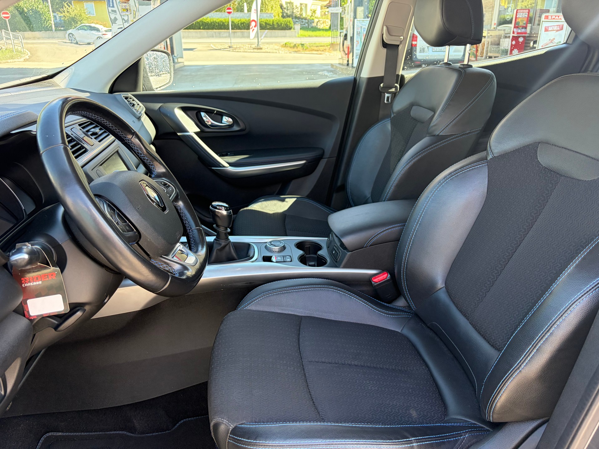RENAULT Kadjar 1.6 dCi S-Edition 4x4-image-8
