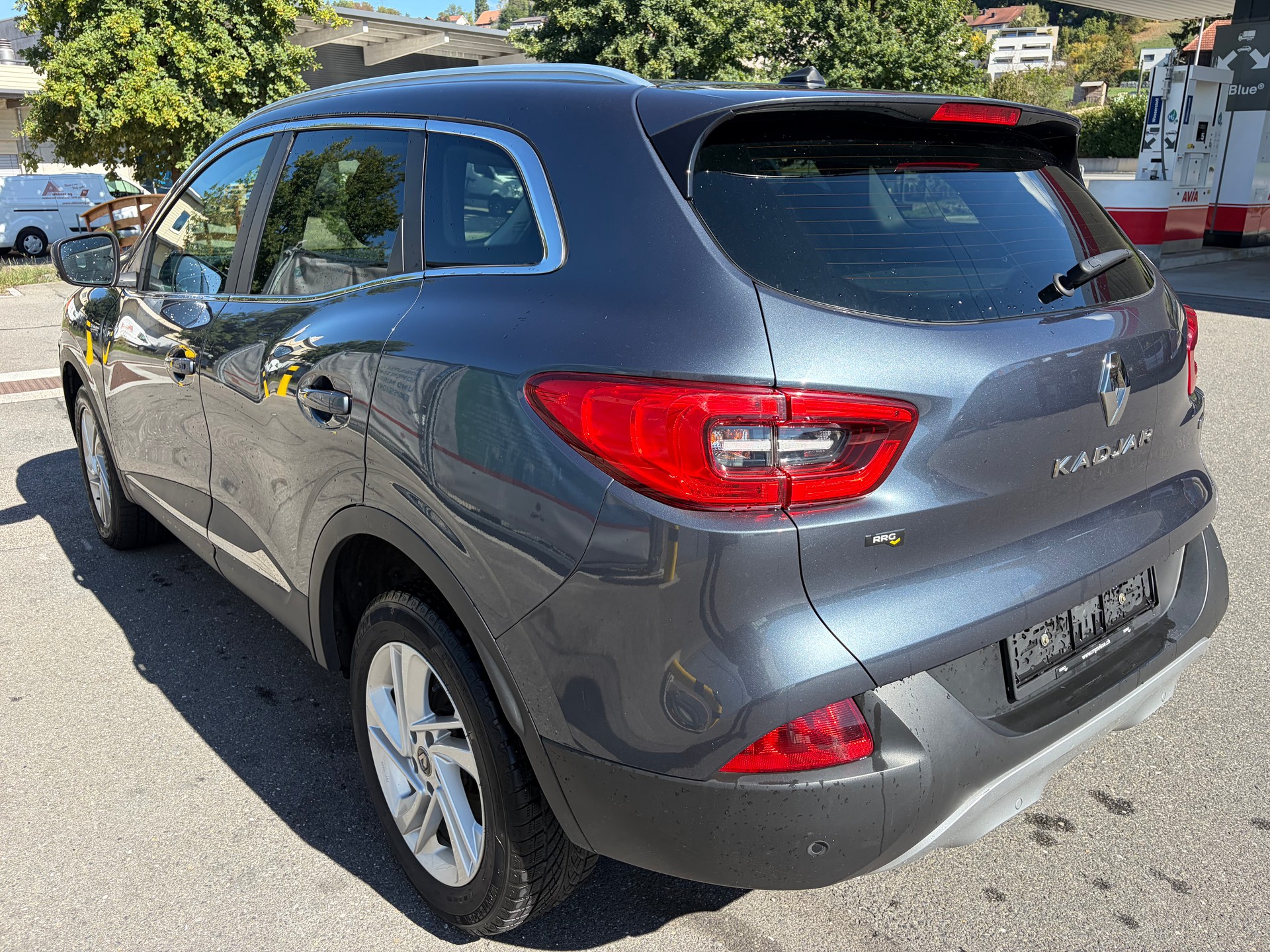 RENAULT Kadjar 1.6 dCi S-Edition 4x4-image-3