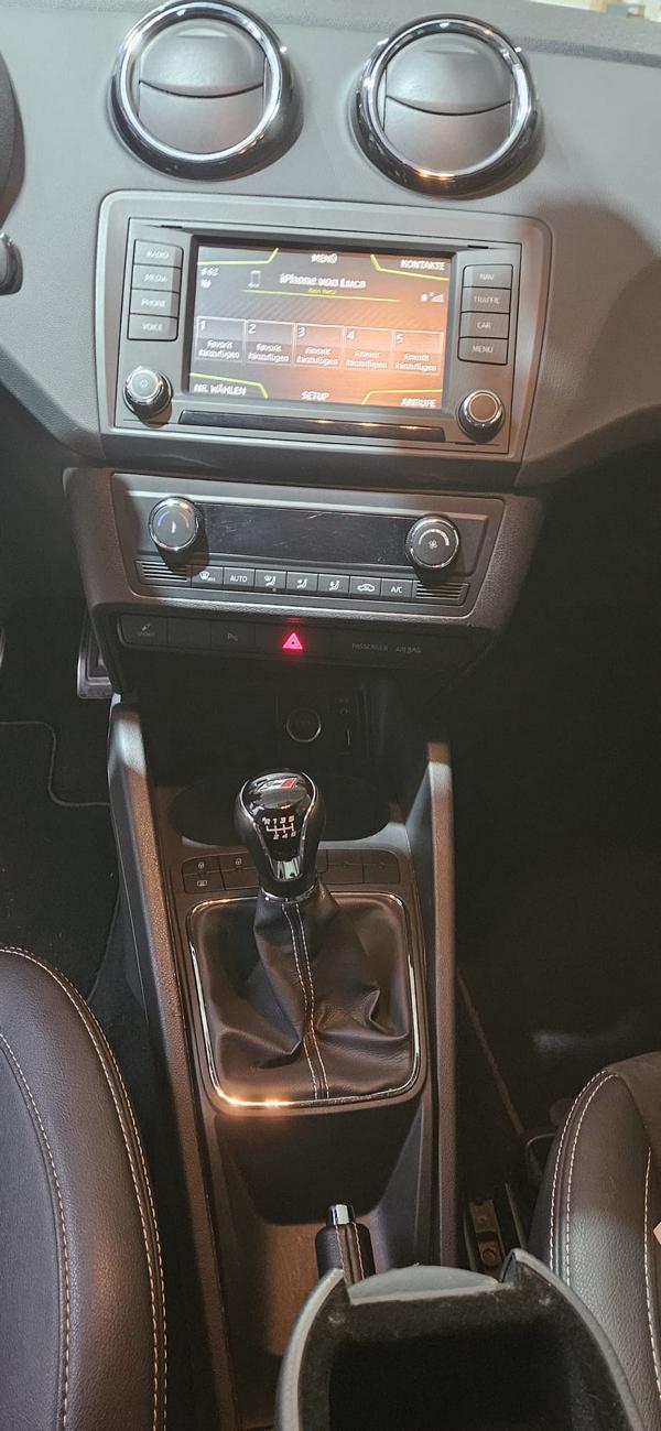 SEAT Ibiza SC 1.8 TSI Cupra-image-9