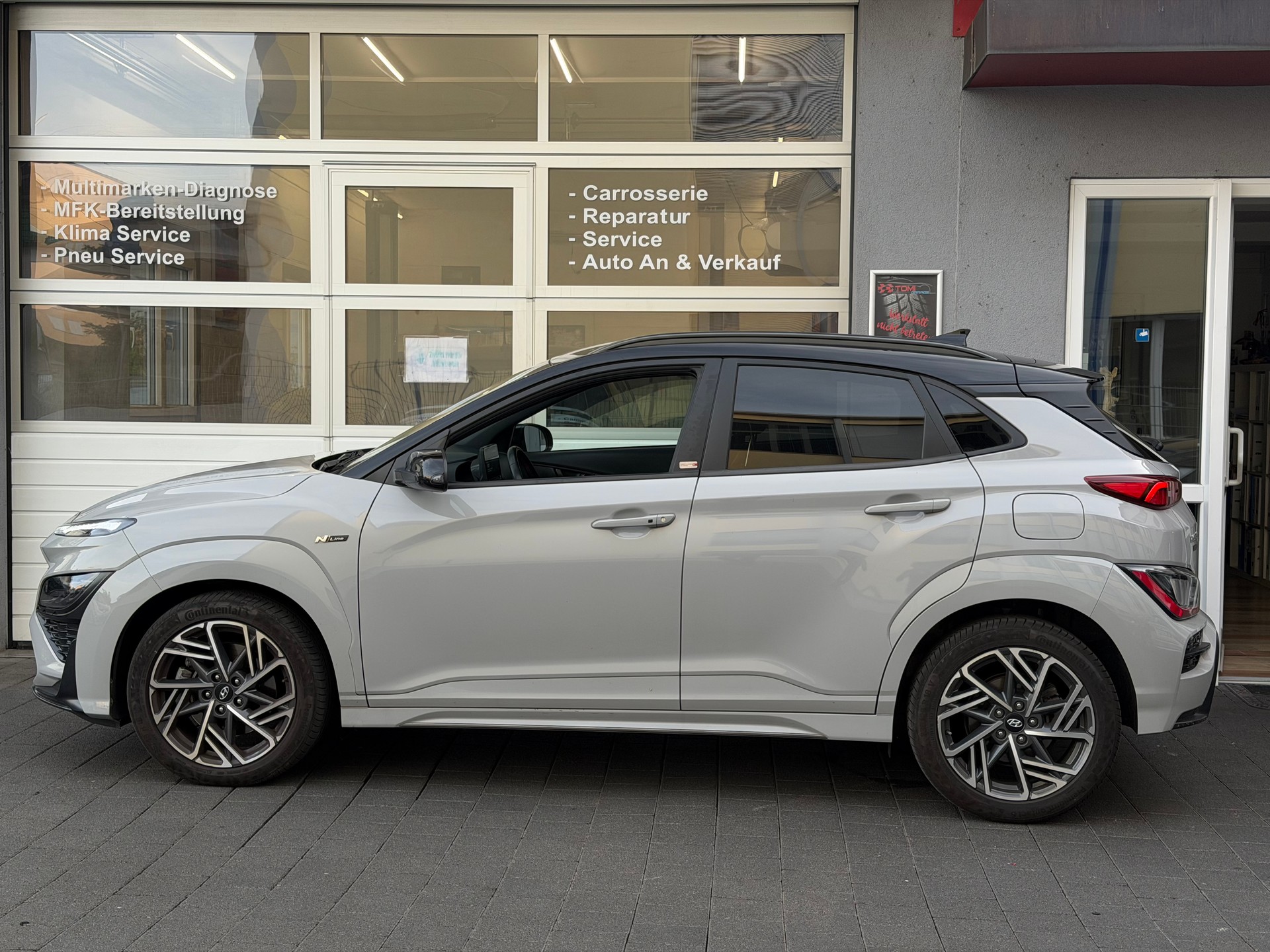 HYUNDAI Kona 1.6 T-GDi N Line 4WD DCT*Voll Austattung*Werksgarantie*TOP Gepflegt*-image-1
