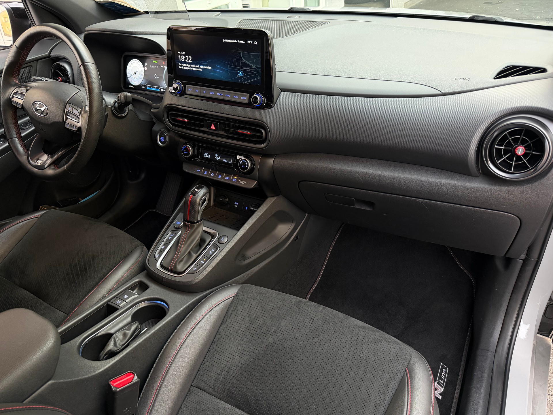 HYUNDAI Kona 1.6 T-GDi N Line 4WD DCT*Voll Austattung*Werksgarantie*TOP Gepflegt*-image-13