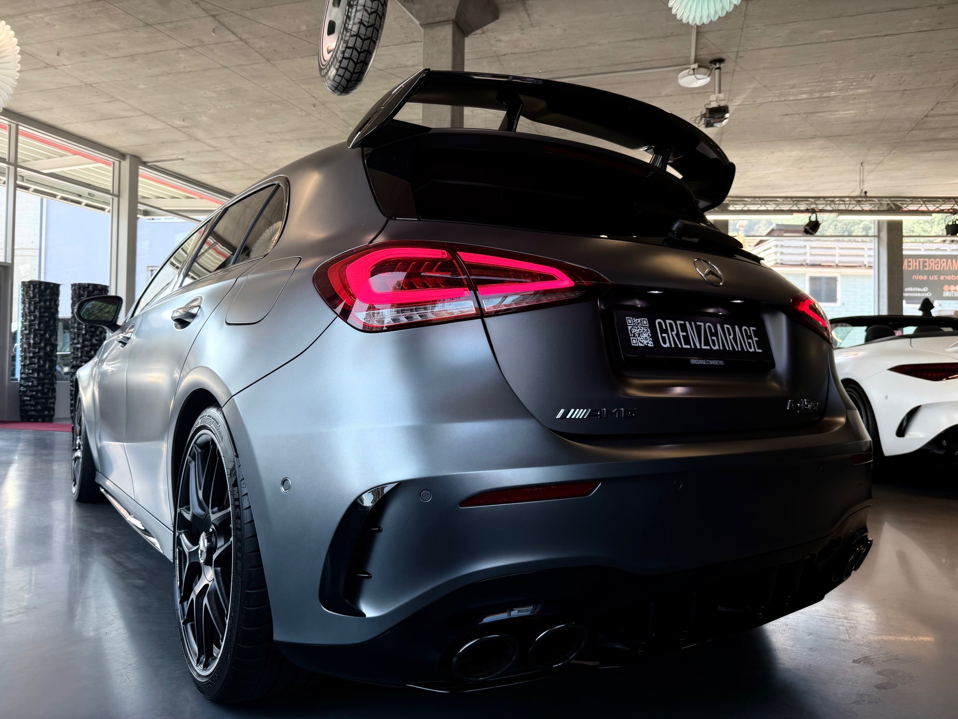 MERCEDES-BENZ A AMG 45 S 4Matic+ 8G-DCT-image-5