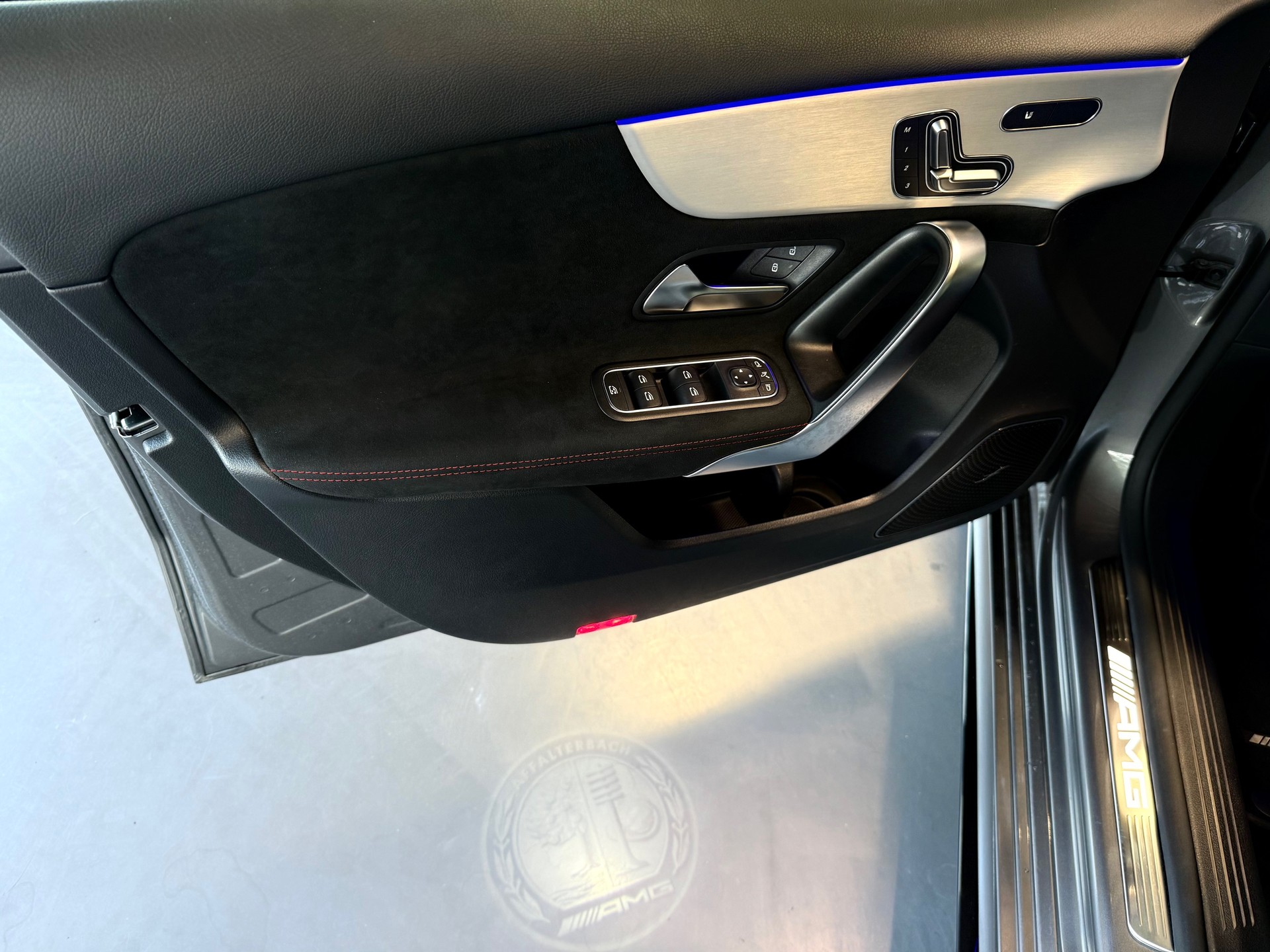MERCEDES-BENZ A AMG 45 S 4Matic+ 8G-DCT-image-9