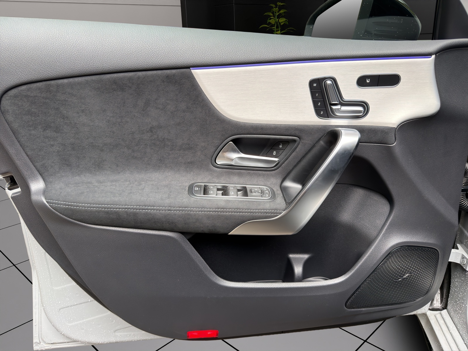 MERCEDES-BENZ A 250 4Matic 8G-DCT-image-7