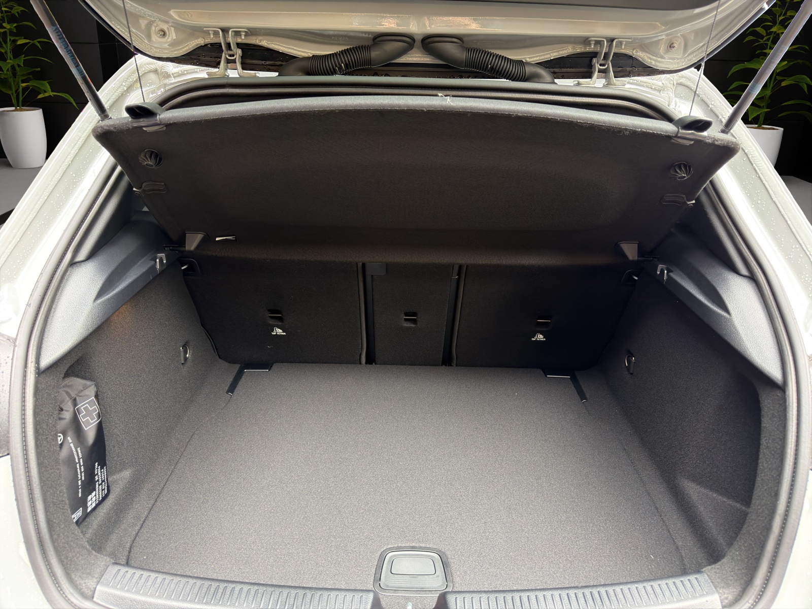 MERCEDES-BENZ A 250 4Matic 8G-DCT-image-5