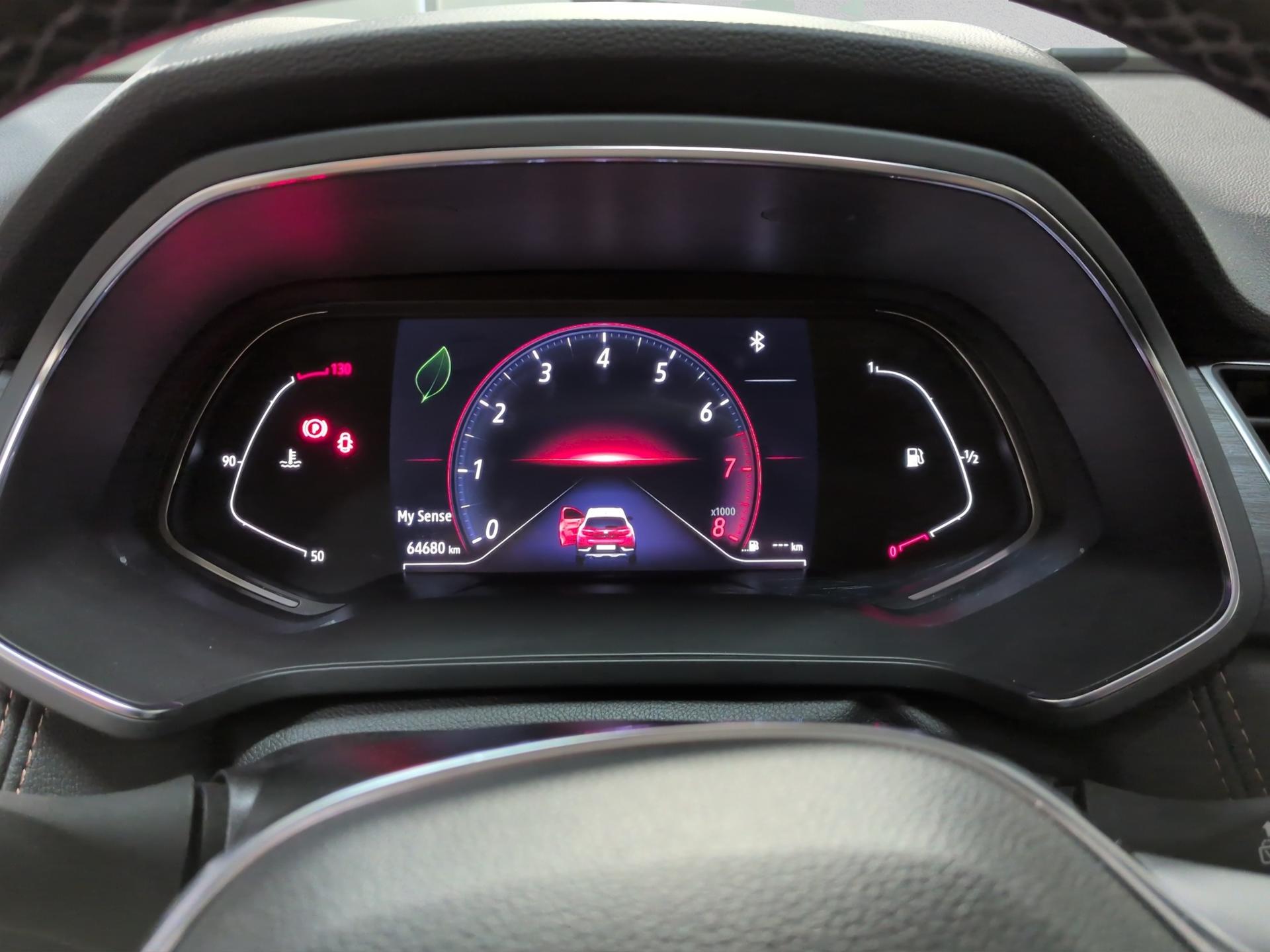 RENAULT Captur 1.3 TCe EDC Initiale Paris-image-10