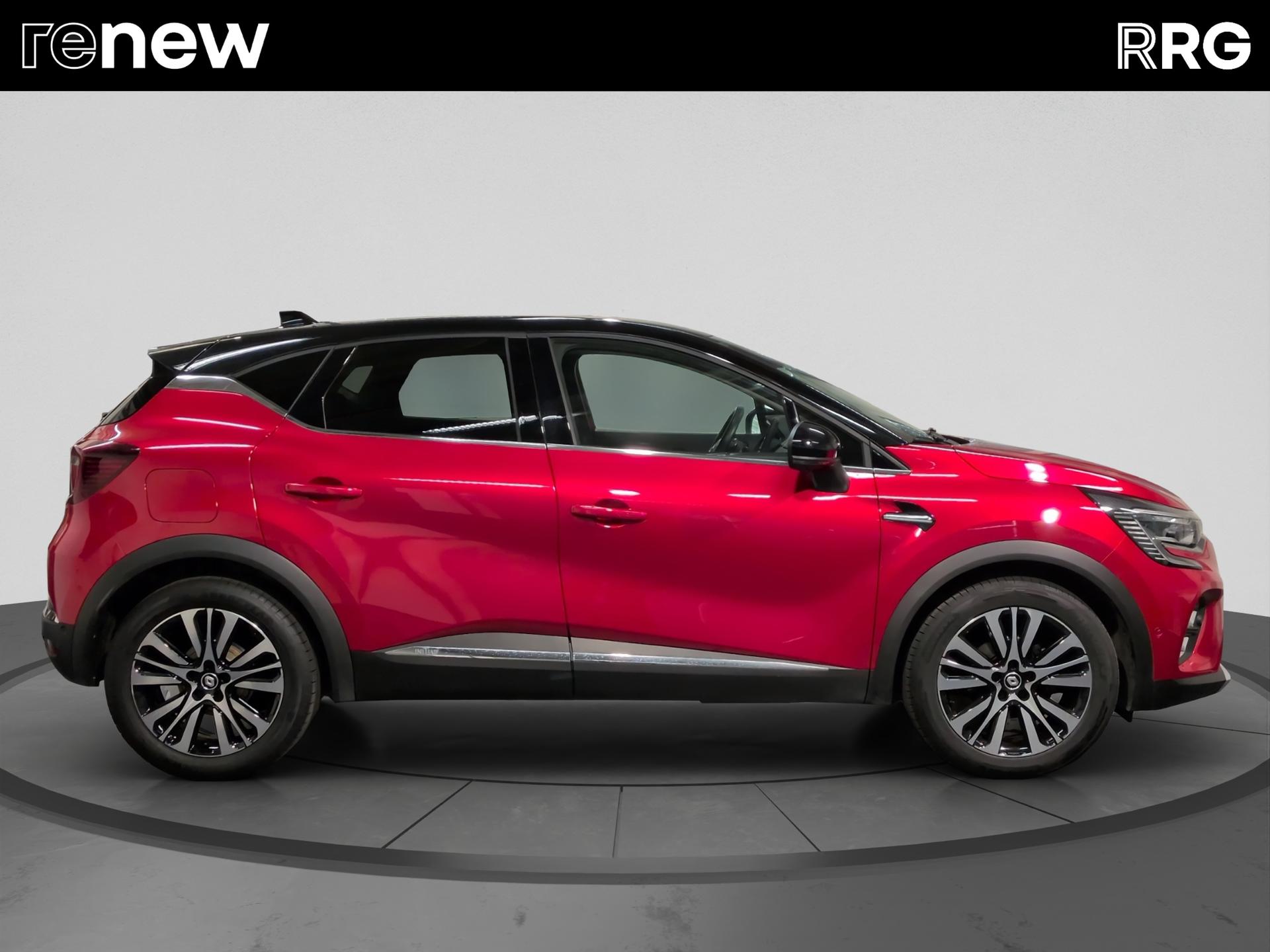 RENAULT Captur 1.3 TCe EDC Initiale Paris-image-1