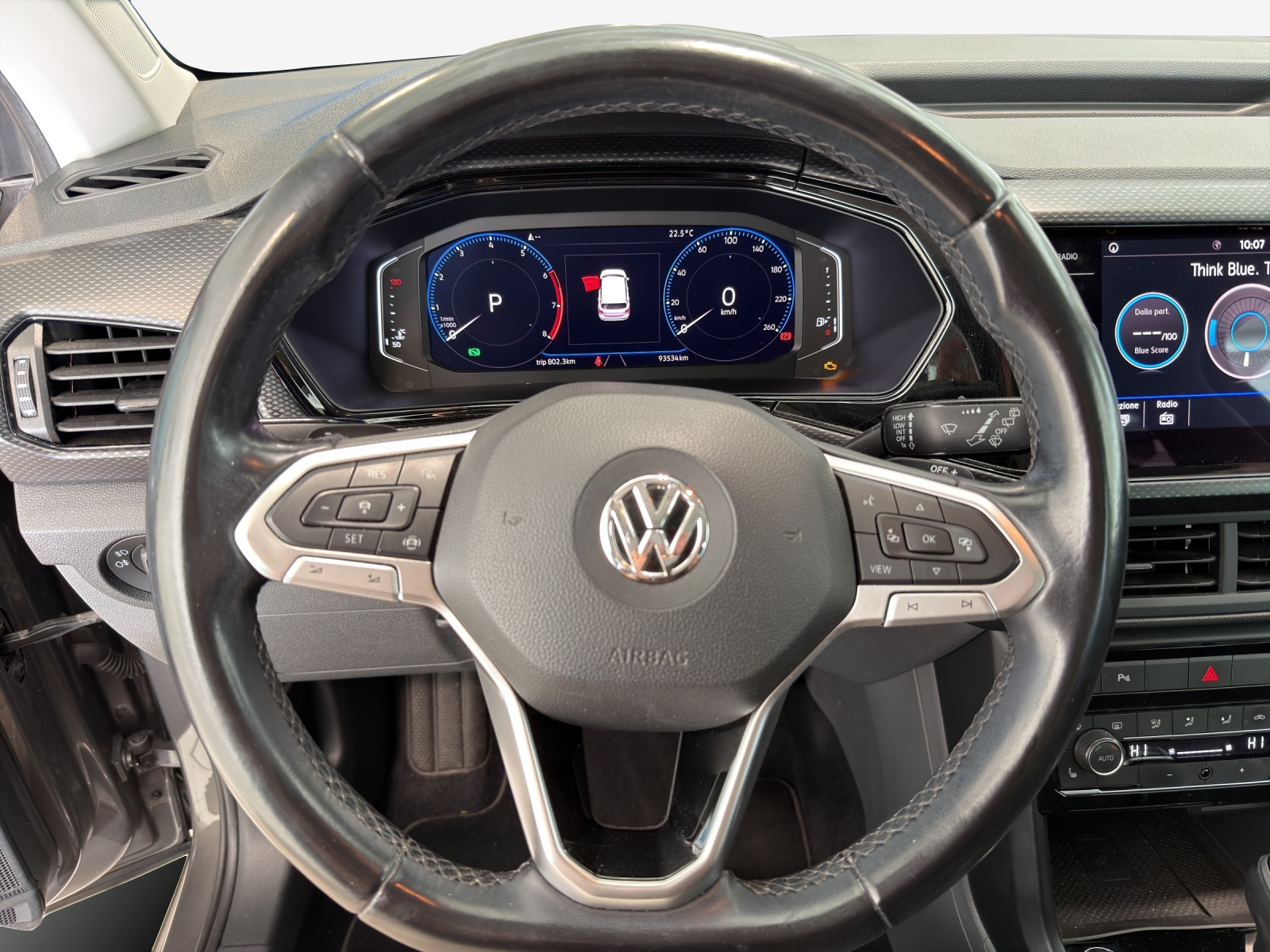VW T-Cross 1.0 TSI Life DSG-image-9