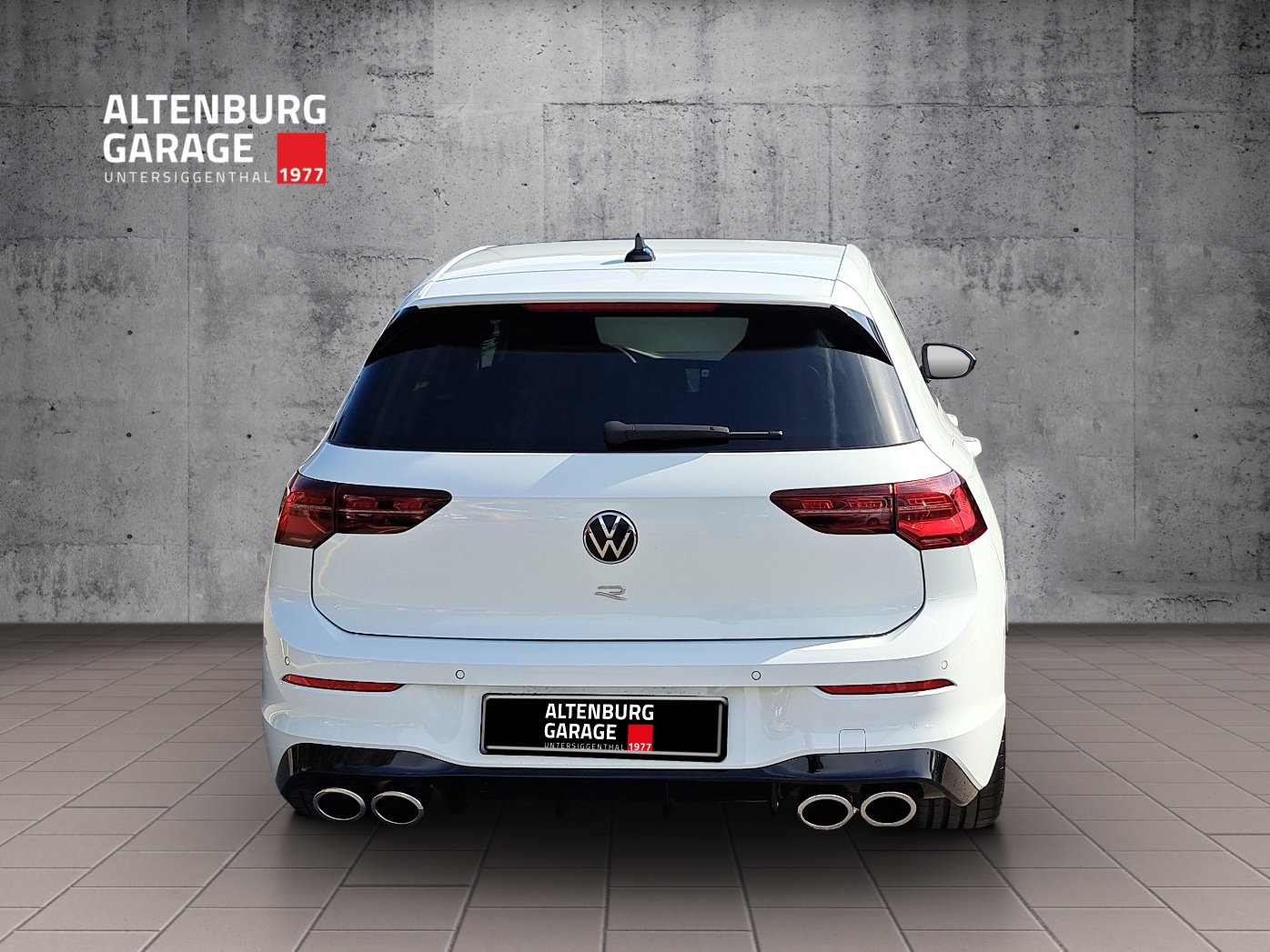 VW Golf VIII 2.0 TSI R DSG 4motio-showroom-element-3