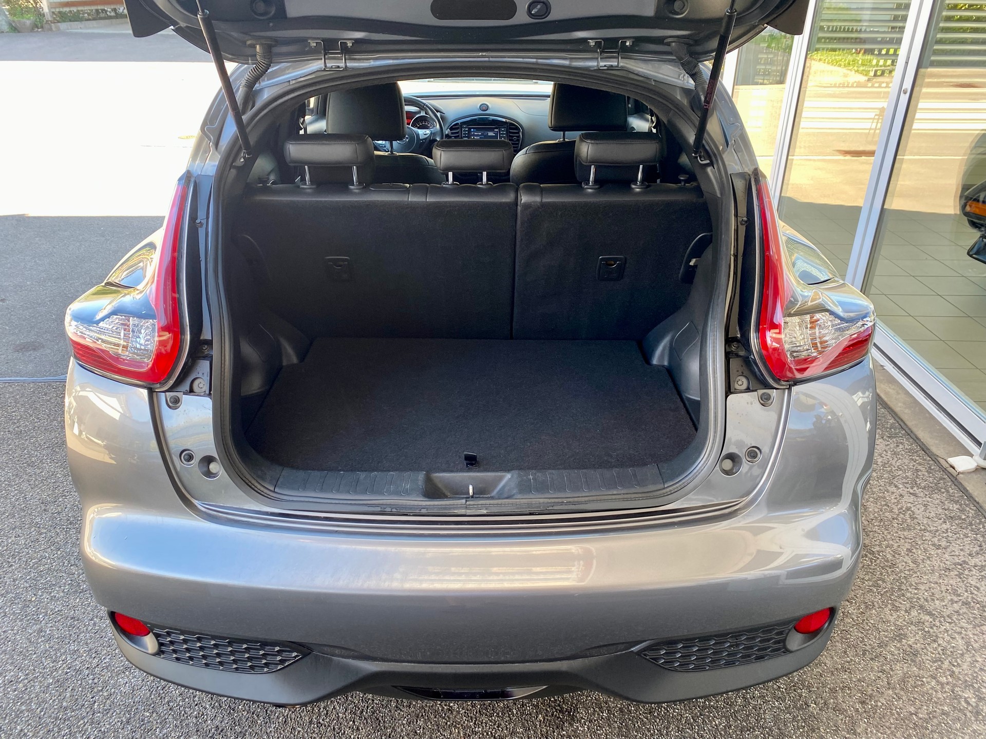NISSAN Juke 1.6 DIG-T tekna 4x4 Xtronic M-CVT-image-10
