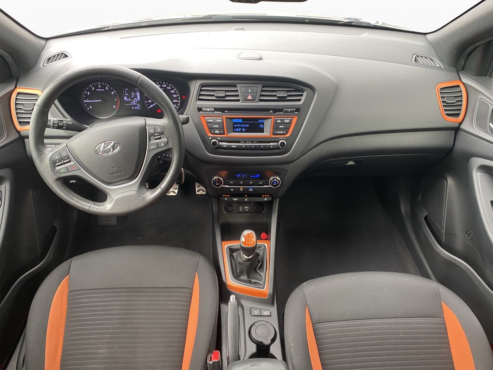 HYUNDAI i20 Active 1.0 T-GDi 120 Amplia-image-11