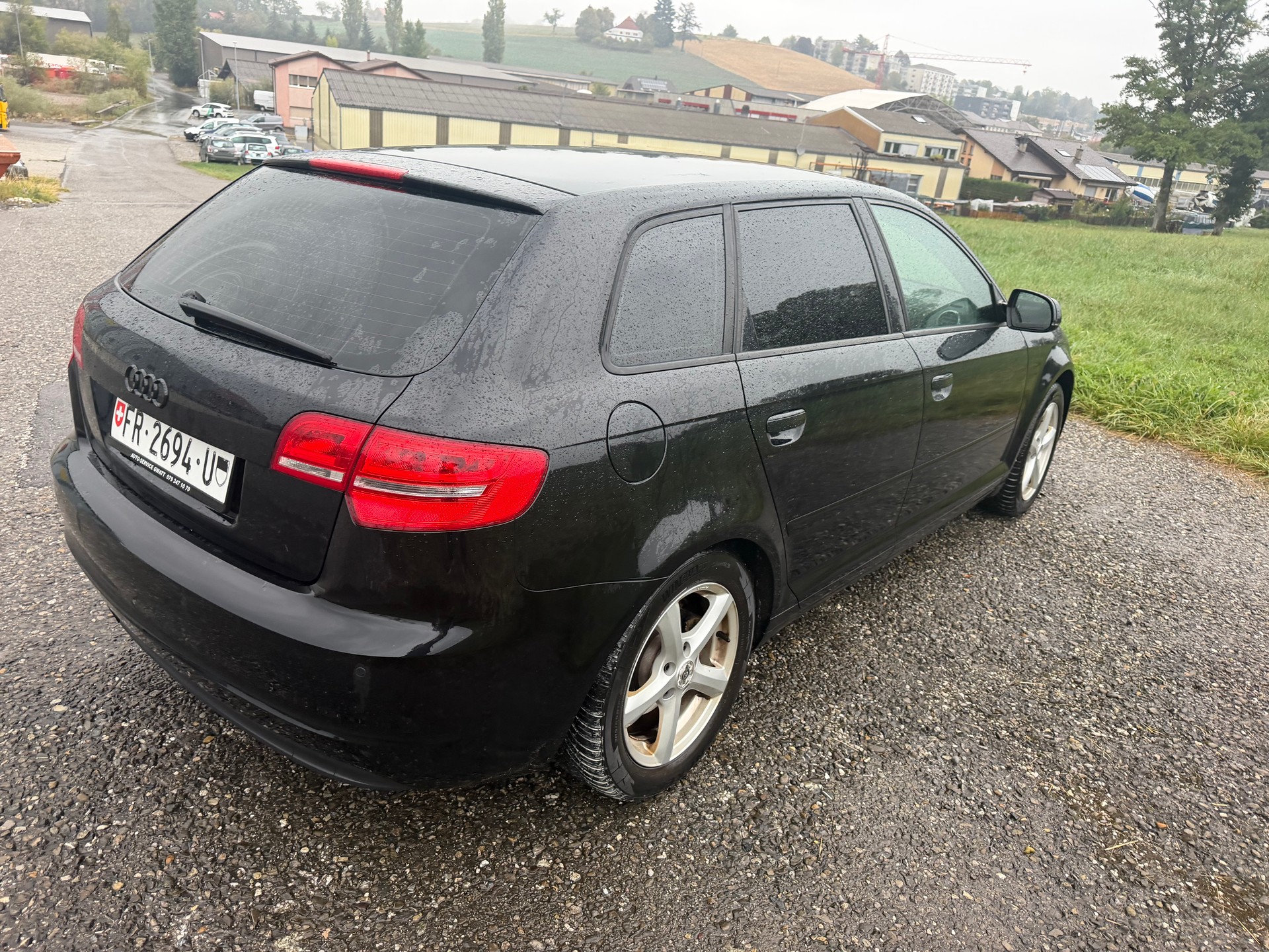 AUDI A3 Sportback 2.0 TFSI Ambition-image-8