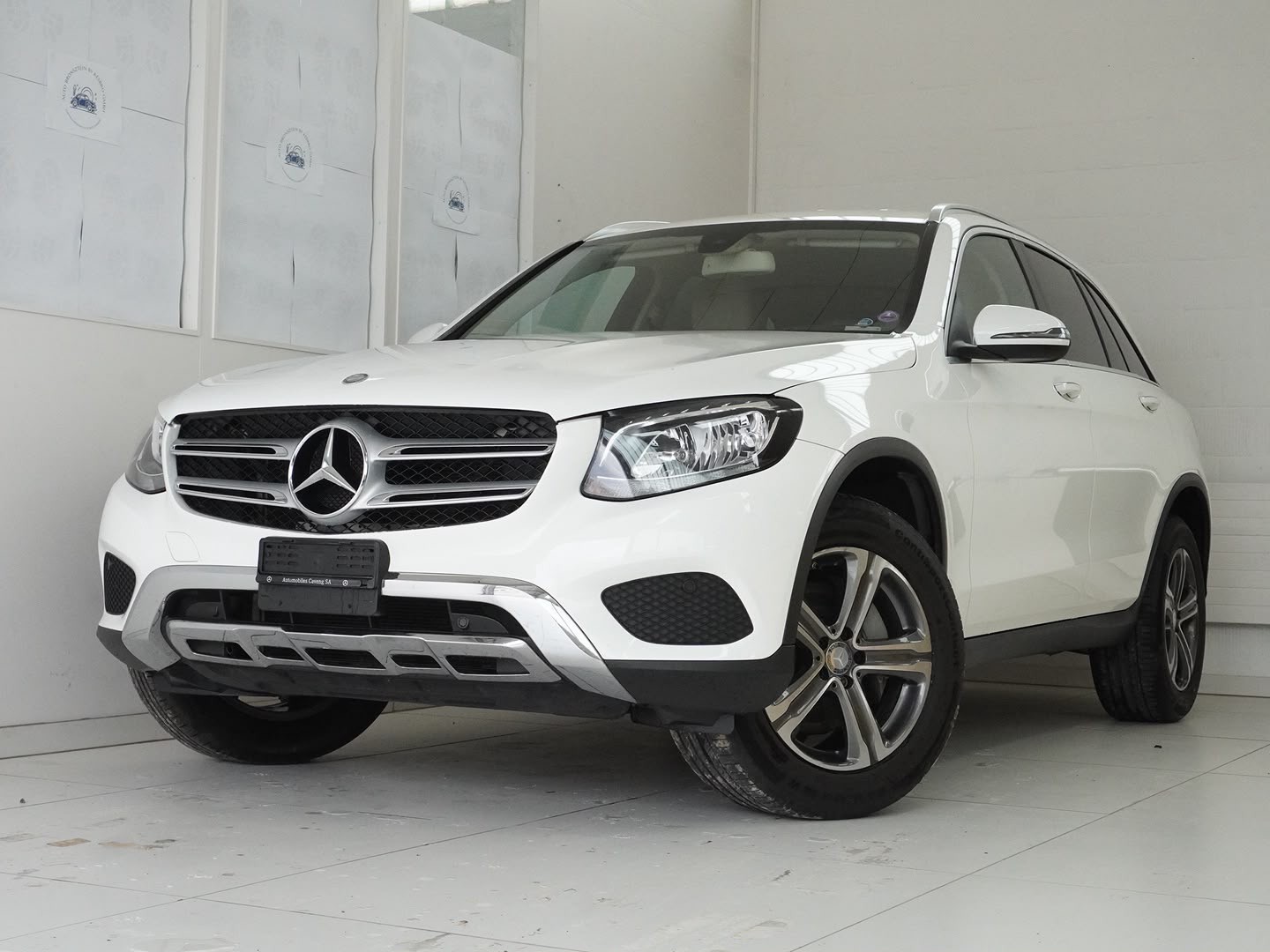MERCEDES-BENZ GLC 300 4Matic 9G-Tronic Off-Roader-image-0